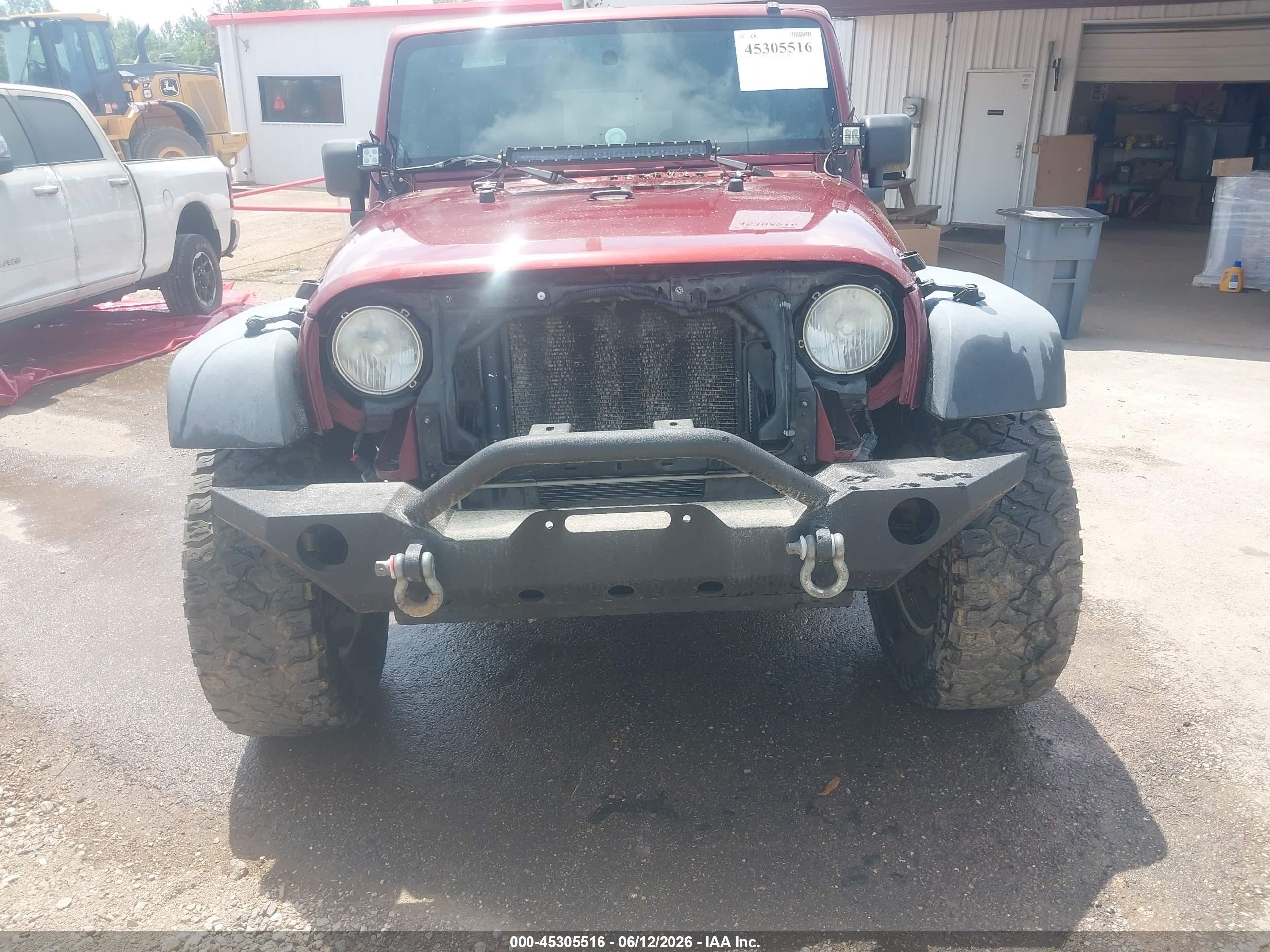 2008 Jeep Wrangler Unlimited X Бордовый vin: 1J4GA39108L585286