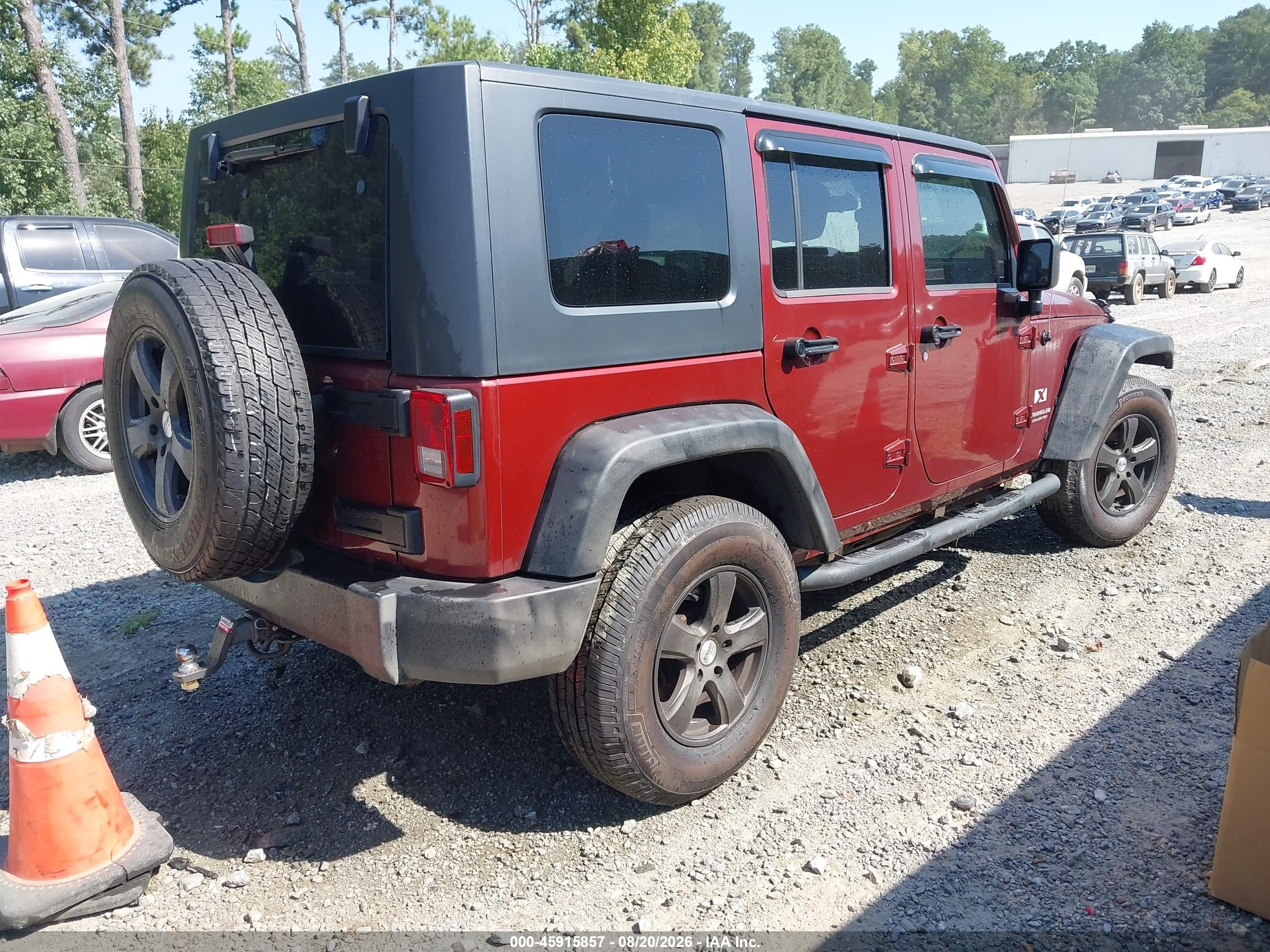 2007 Jeep Wrangler Unlimited X Красный vin: 1J4GA39117L122216