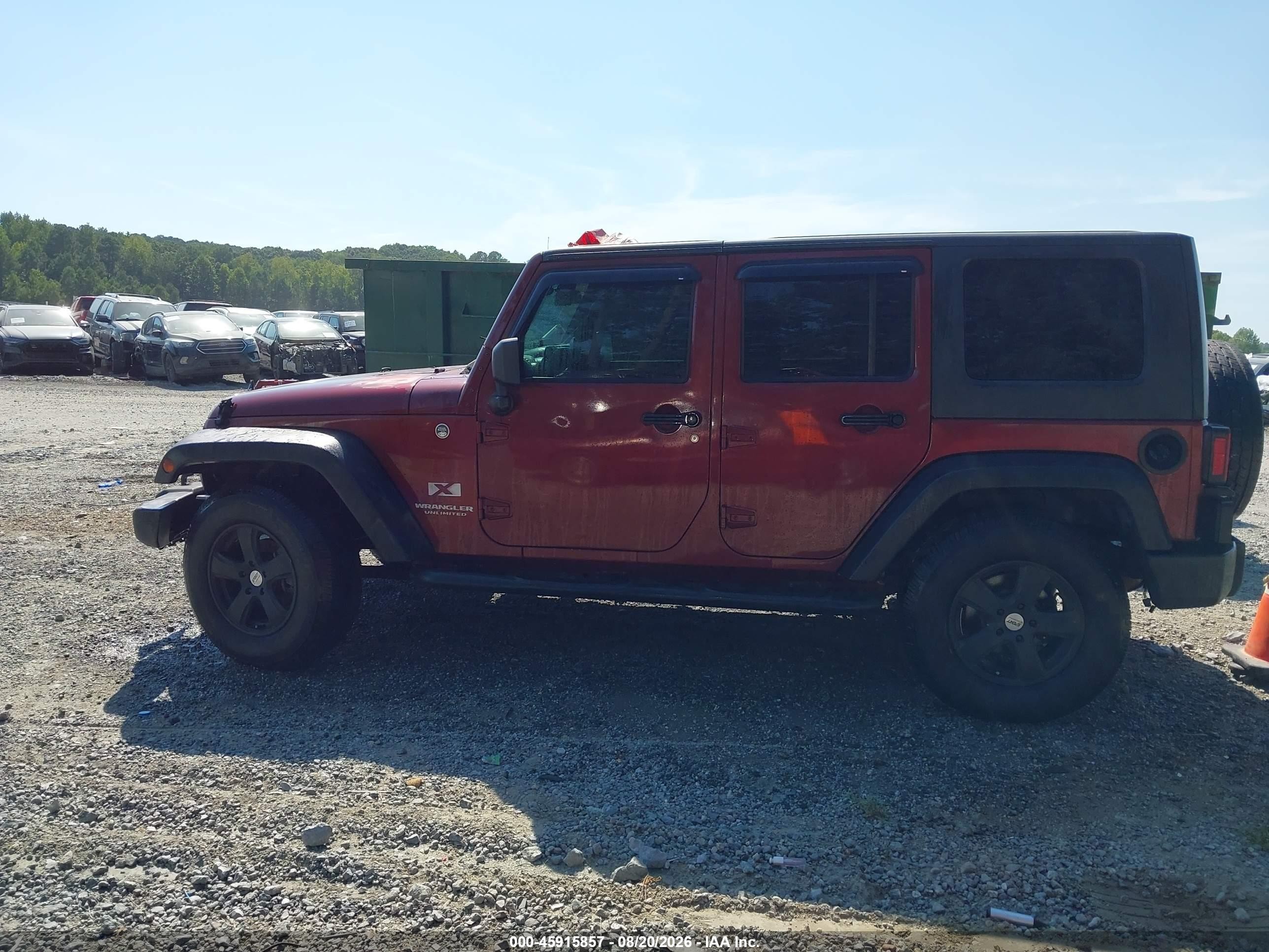 2007 Jeep Wrangler Unlimited X Красный vin: 1J4GA39117L122216