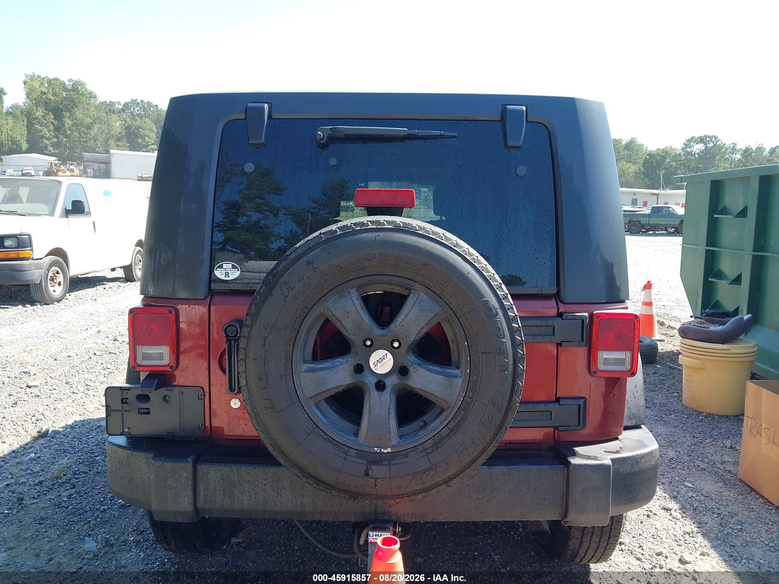 2007 Jeep Wrangler Unlimited X Красный vin: 1J4GA39117L122216