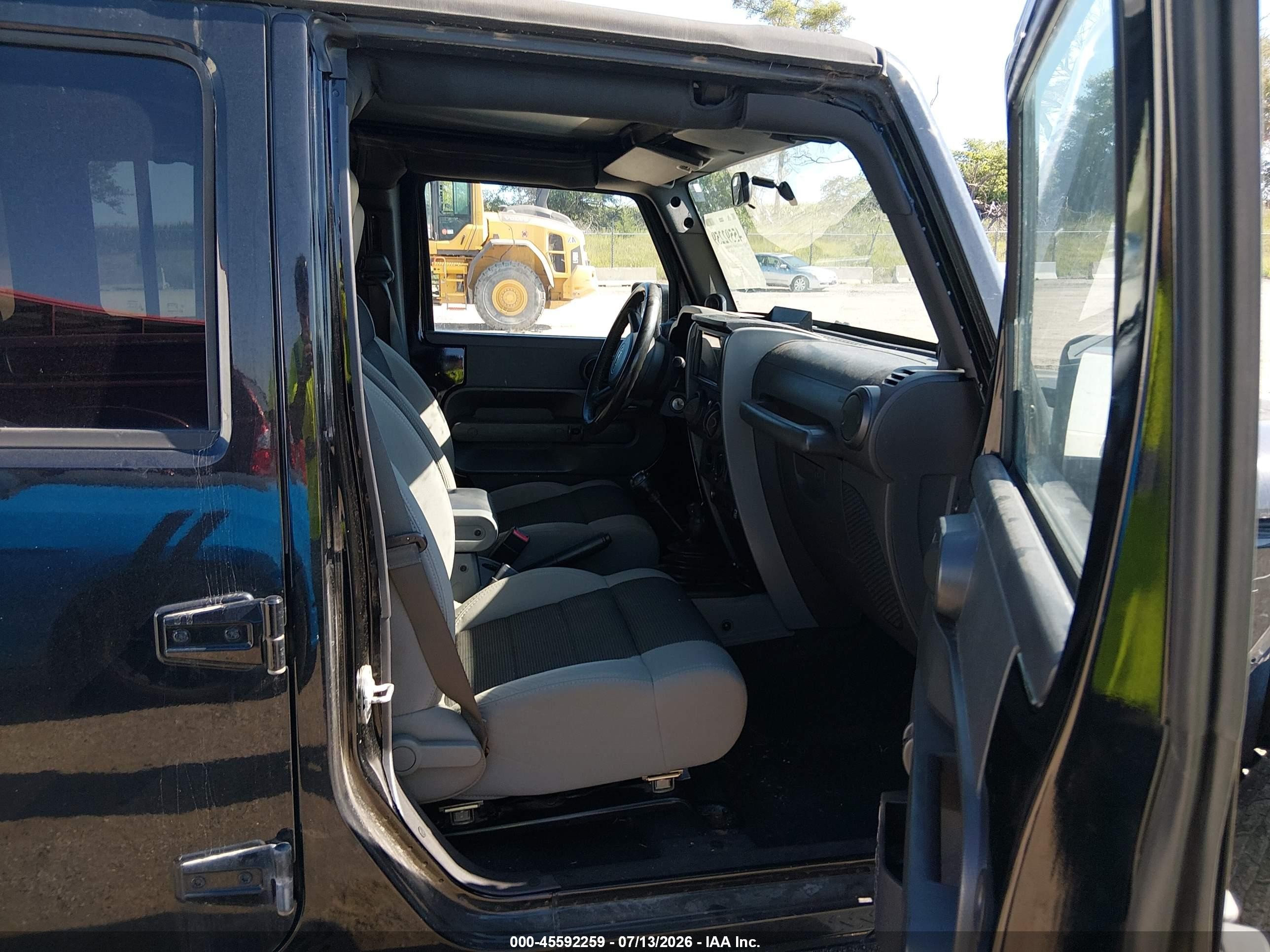 2007 Jeep Wrangler Unlimited X Black vin: 1J4GA39117L133250