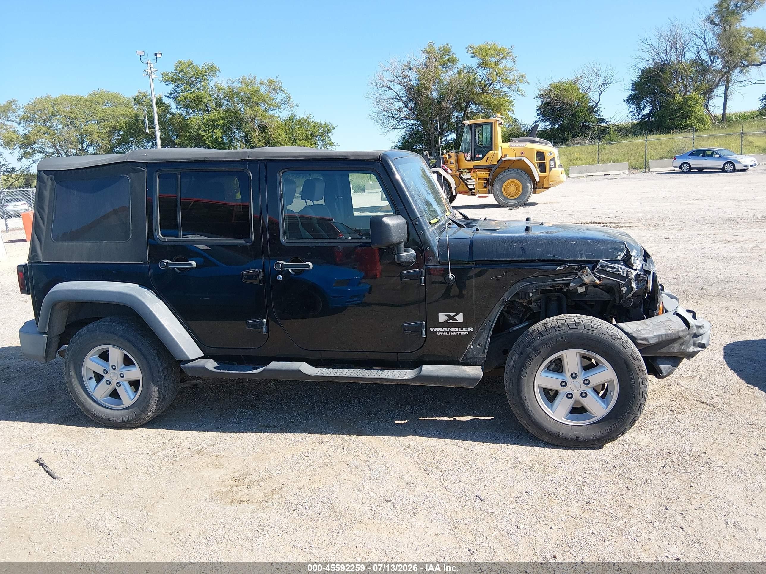 2007 Jeep Wrangler Unlimited X Black vin: 1J4GA39117L133250