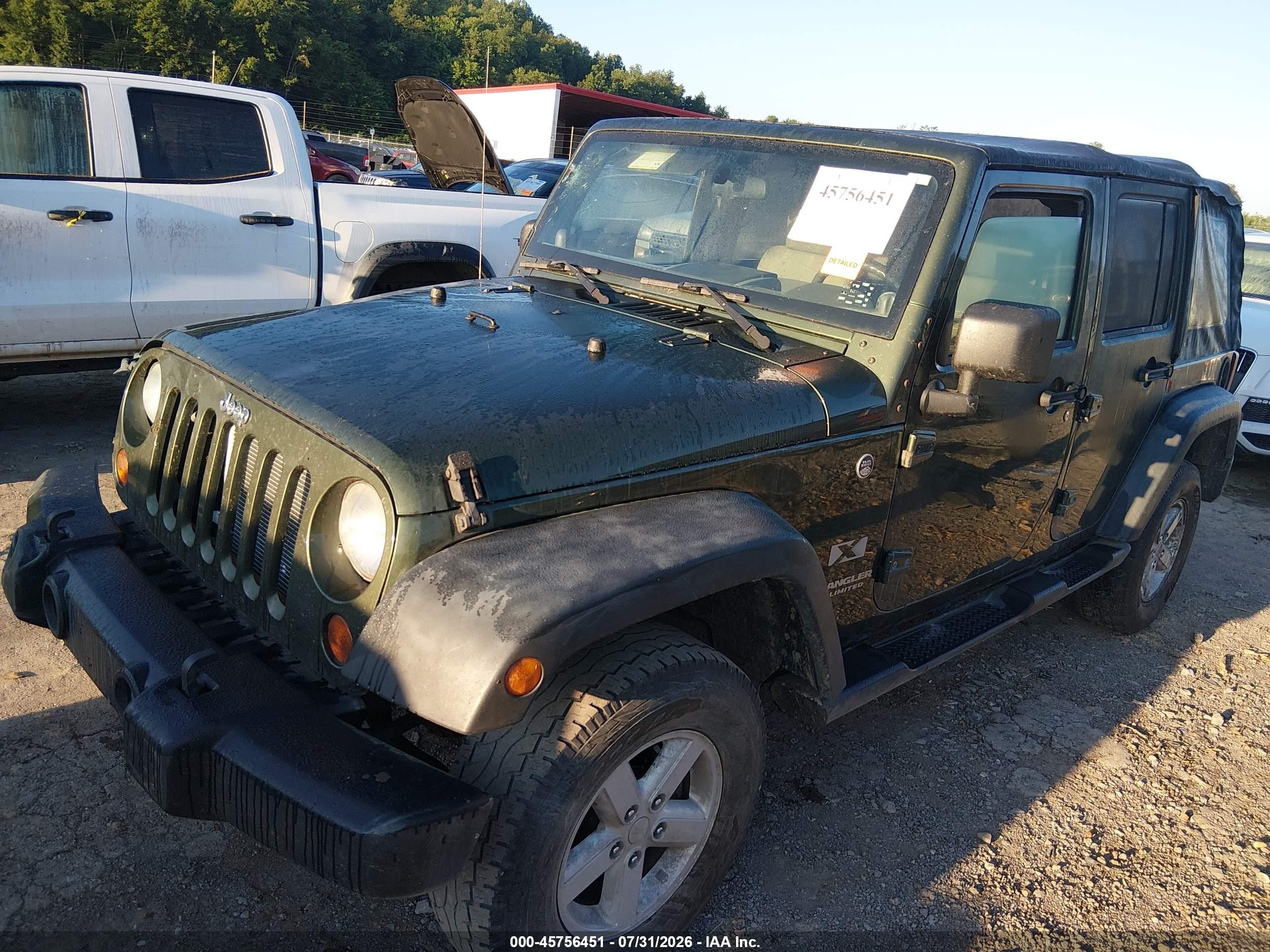 2008 Jeep Wrangler Unlimited X Зеленый vin: 1J4GA39118L560252