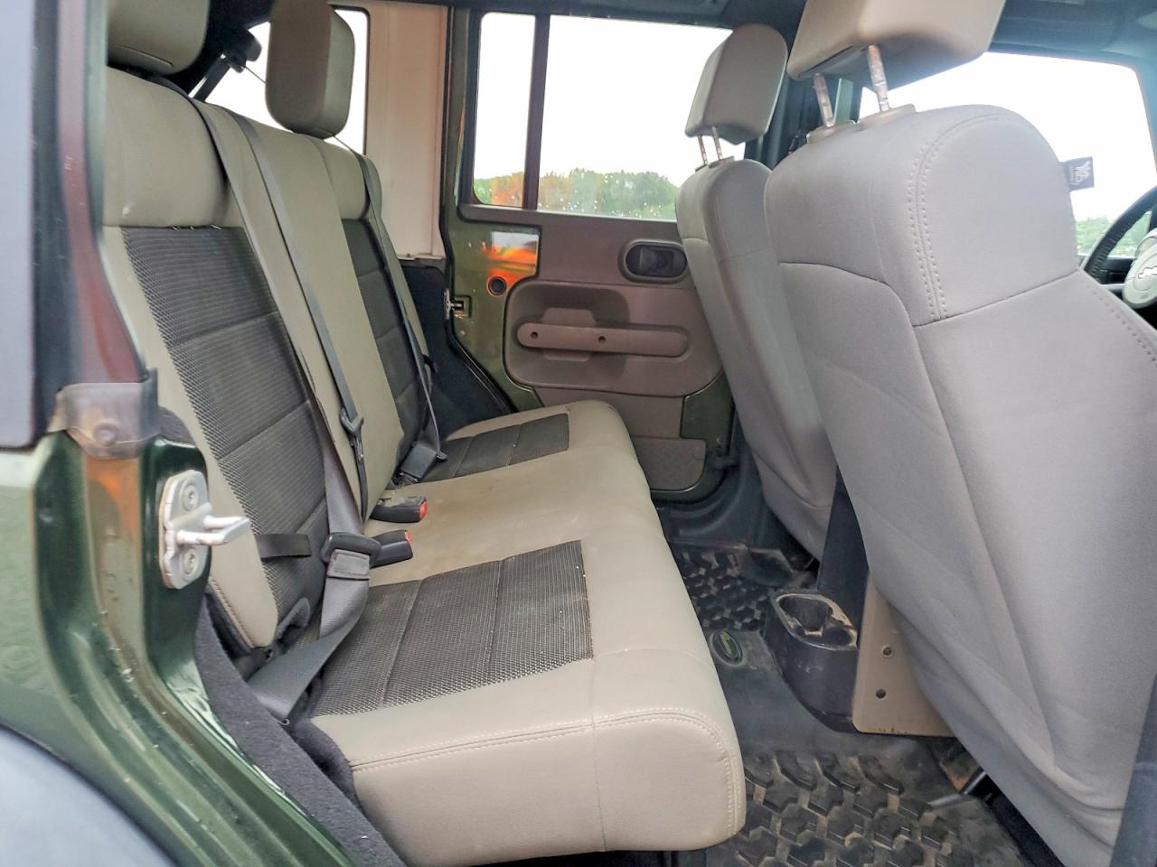 2008 Jeep Wrangler Unlimited X Green vin: 1J4GA39118L619767
