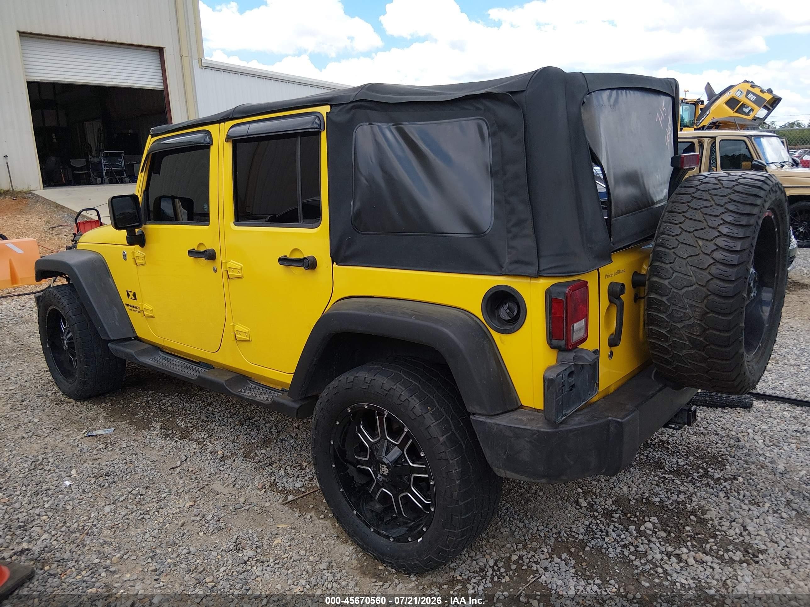 2008 Jeep Wrangler Unlimited X Yellow vin: 1J4GA39118L622538