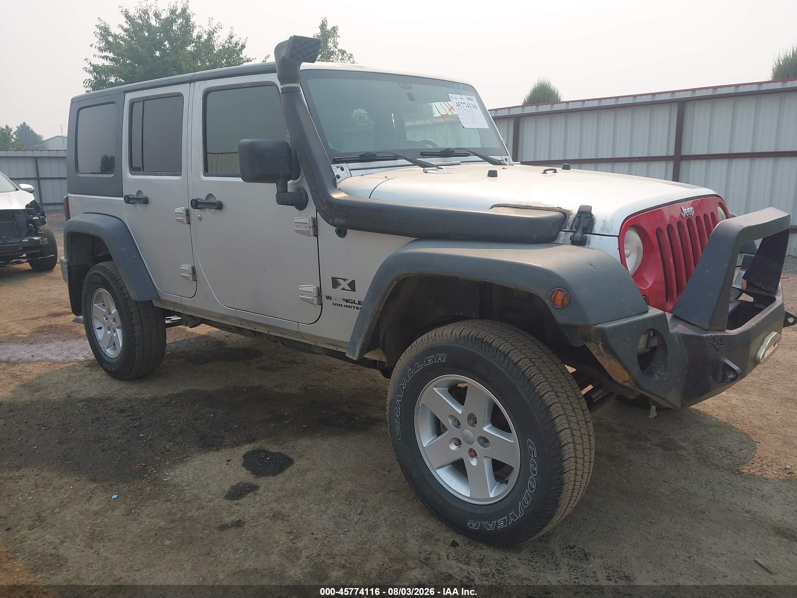 2009 Jeep Wrangler Unlimited X Silver vin: 1J4GA39119L751932