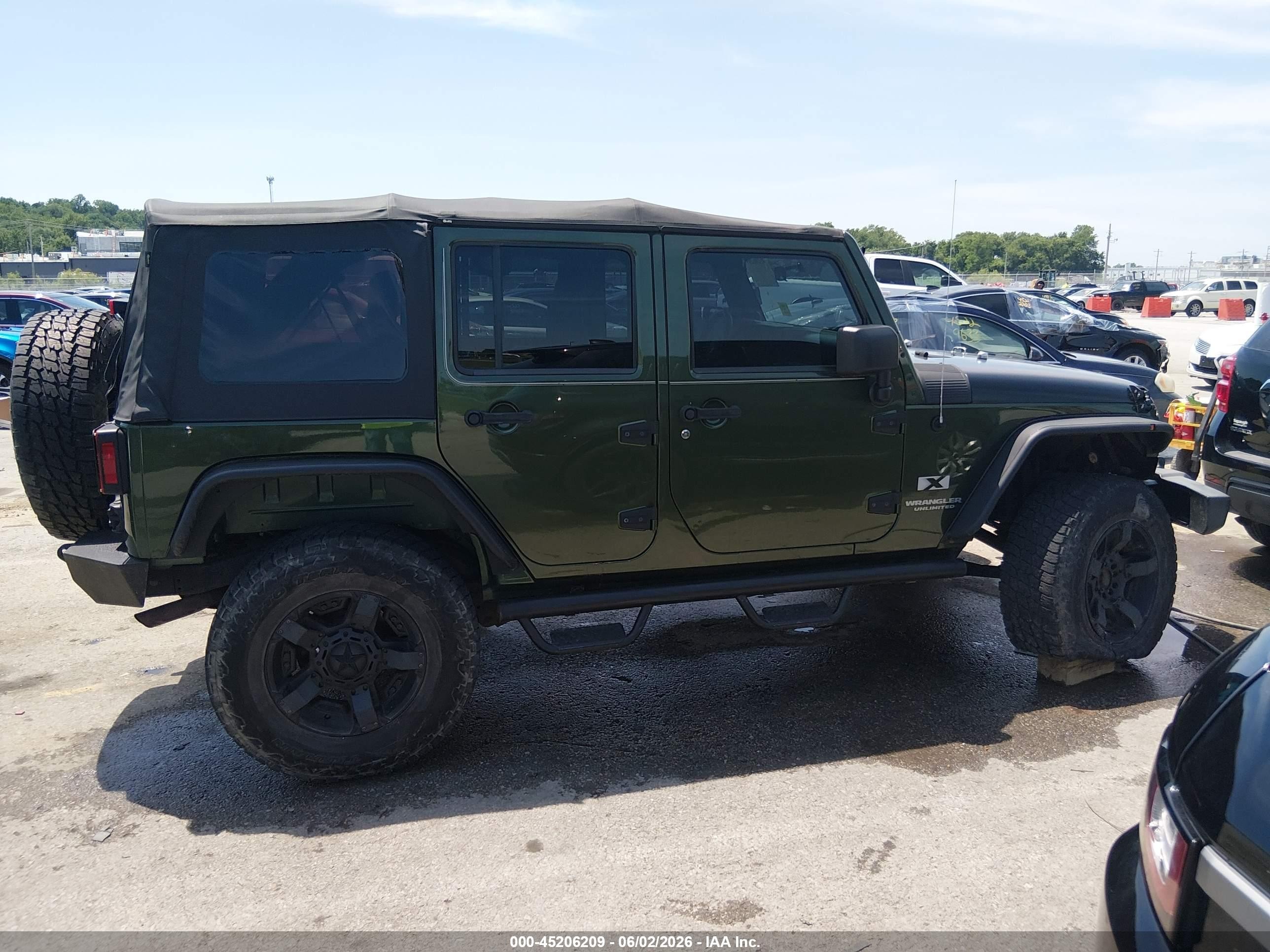 2008 Jeep Wrangler Unlimited X Green vin: 1J4GA39128L511108
