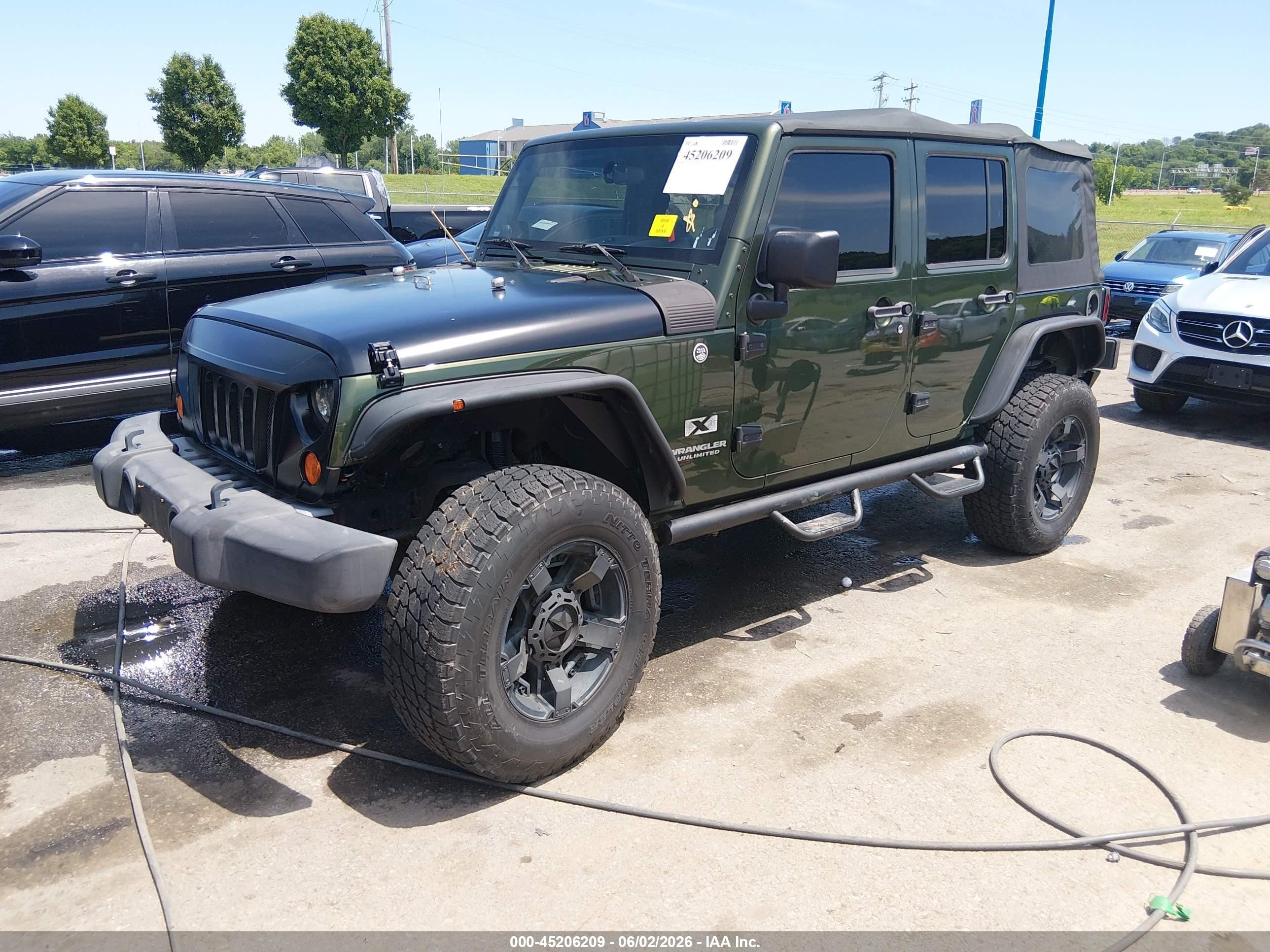 2008 Jeep Wrangler Unlimited X Green vin: 1J4GA39128L511108