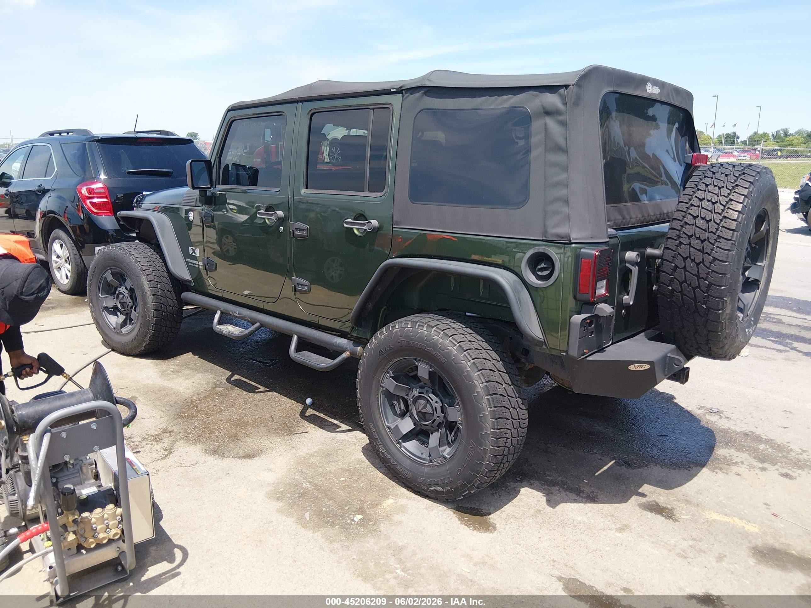 2008 Jeep Wrangler Unlimited X Green vin: 1J4GA39128L511108