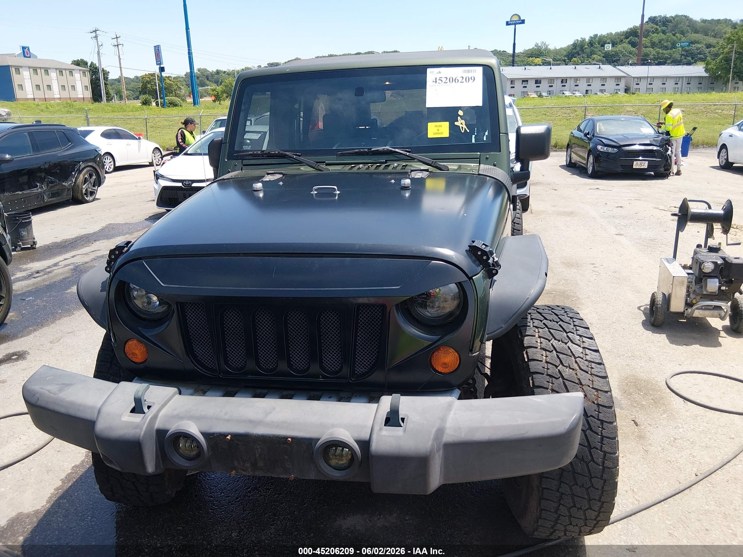 2008 Jeep Wrangler Unlimited X Green vin: 1J4GA39128L511108