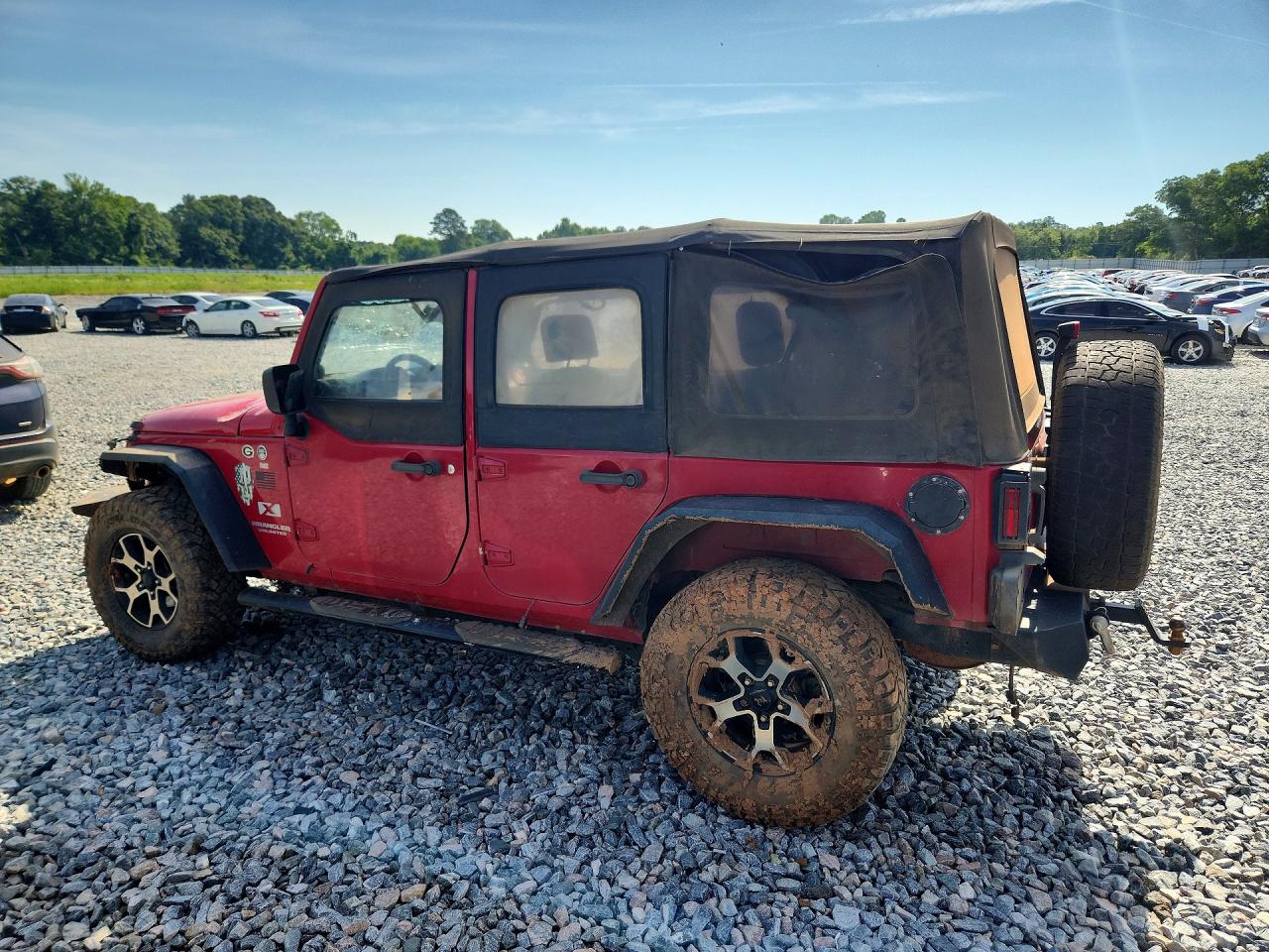 2008 Jeep Wrangler Unlimited X Красный vin: 1J4GA39128L548711