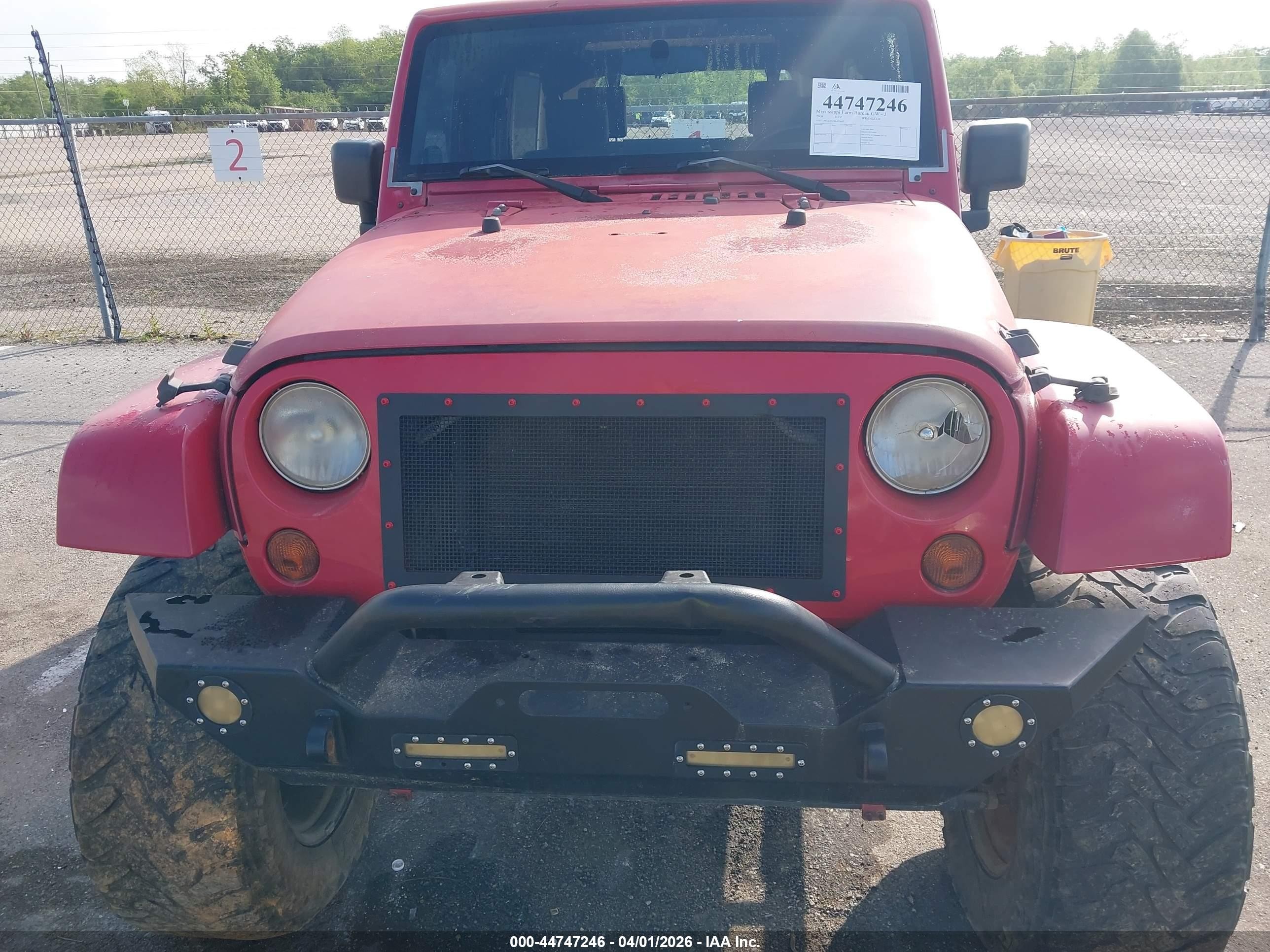 2008 Jeep Wrangler Unlimited X Red vin: 1J4GA39128L652647