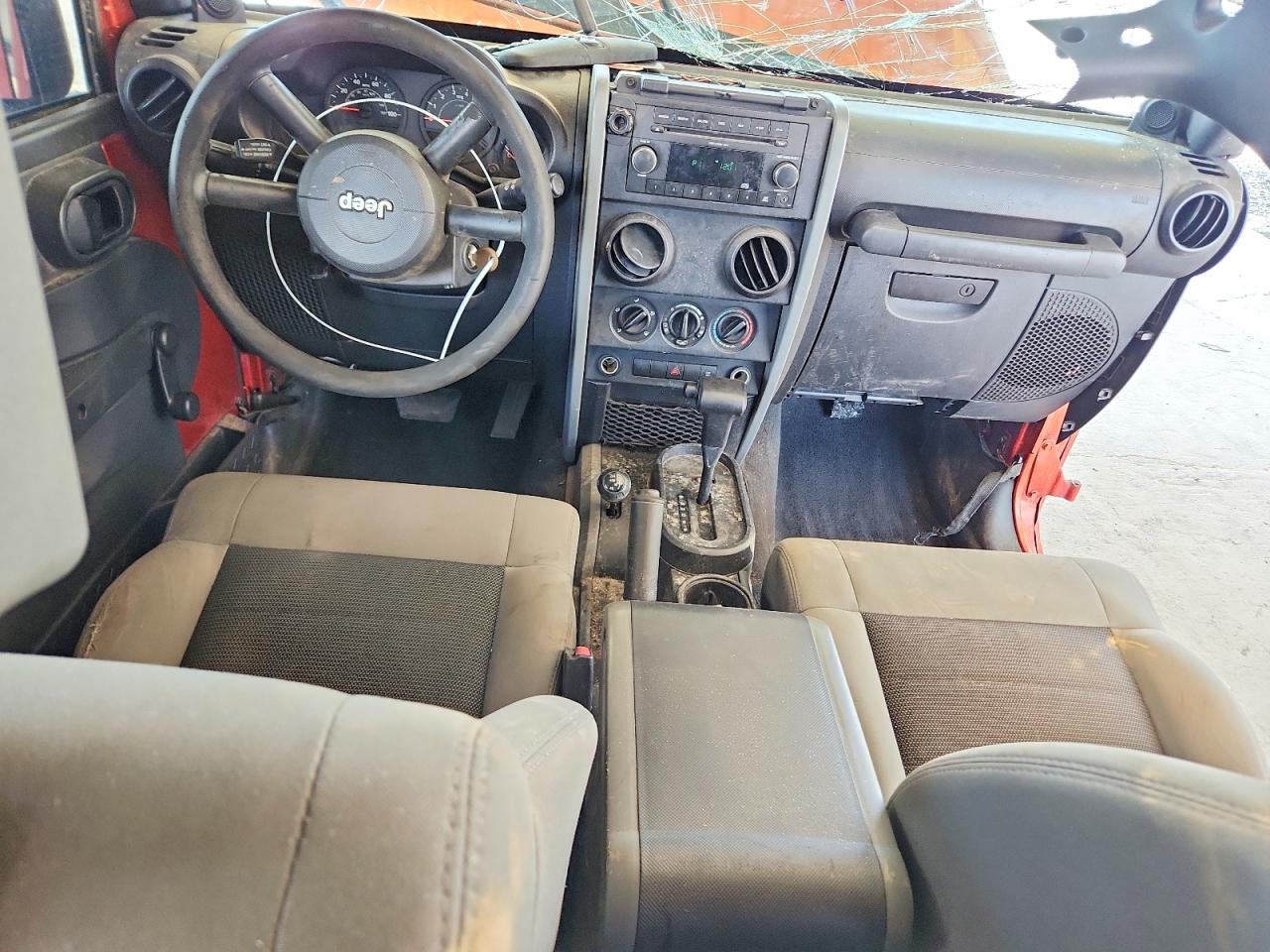 2009 Jeep Wrangler Unlimited X Оранжевый vin: 1J4GA39129L770876