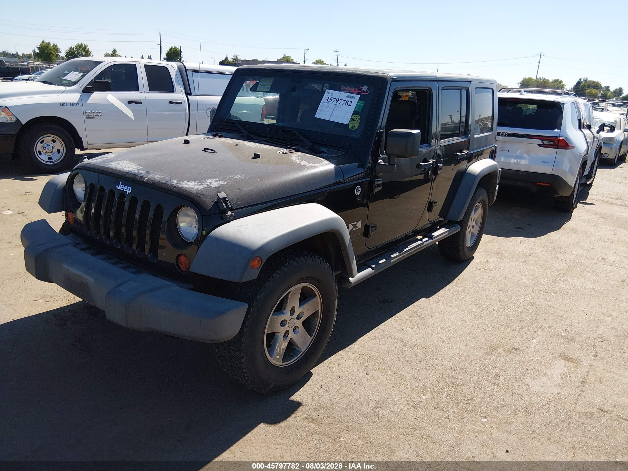 2008 Jeep Wrangler Unlimited X Black vin: 1J4GA39138L584889