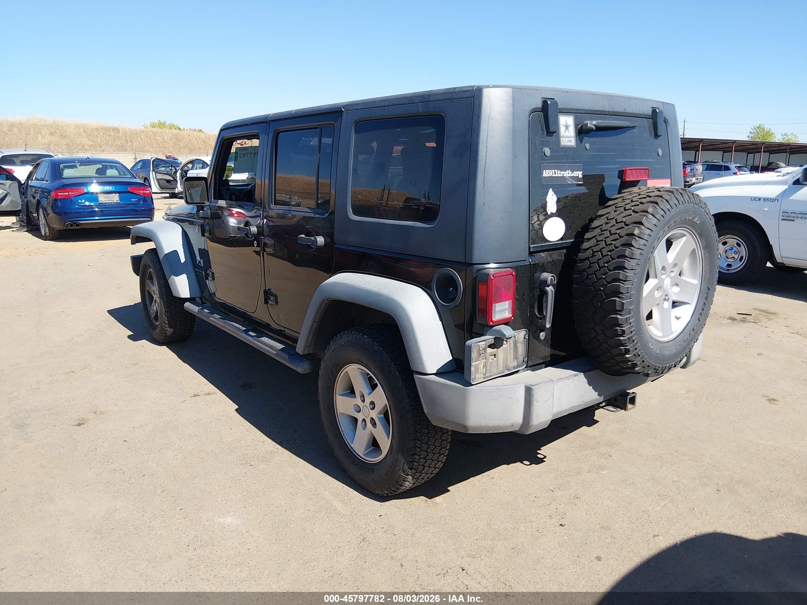 2008 Jeep Wrangler Unlimited X Black vin: 1J4GA39138L584889