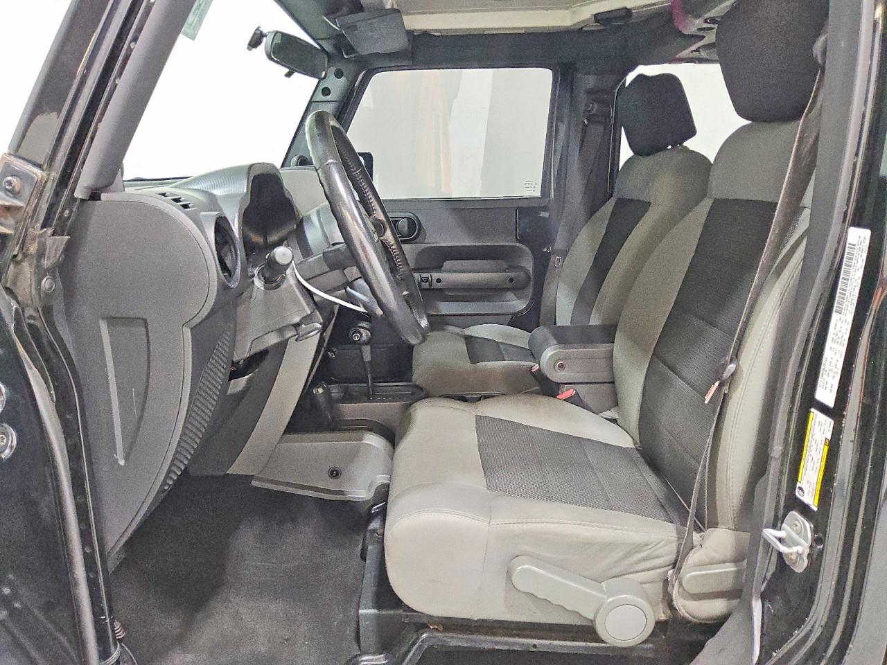 2009 Jeep Wrangler Unlimited X Черный vin: 1J4GA39139L720830