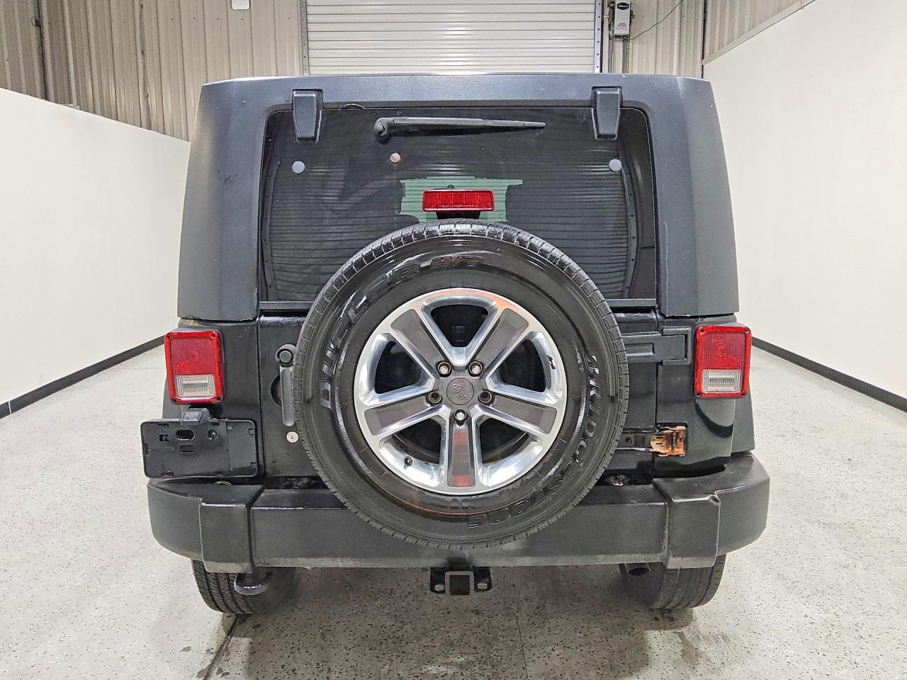 2009 Jeep Wrangler Unlimited X Черный vin: 1J4GA39139L720830