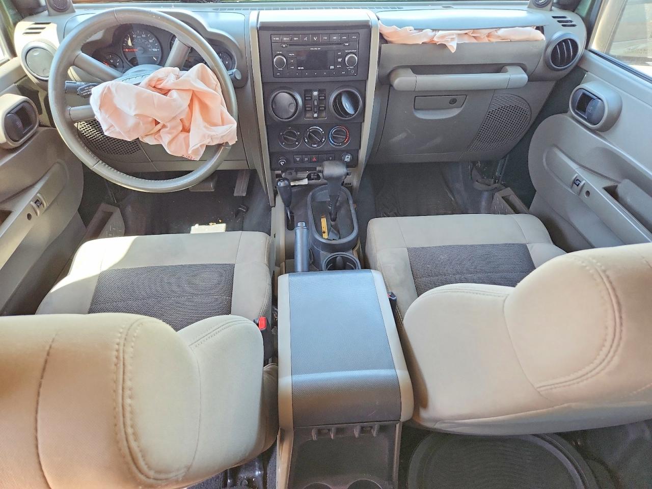 2008 Jeep Wrangler Unlimited X Green vin: 1J4GA39148L548788