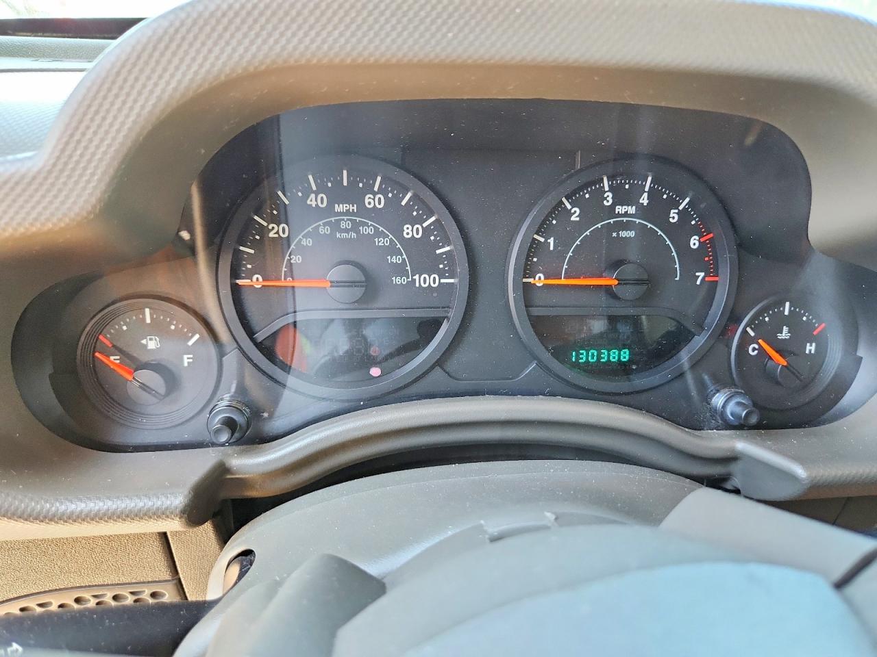 2008 Jeep Wrangler Unlimited X Green vin: 1J4GA39148L548788