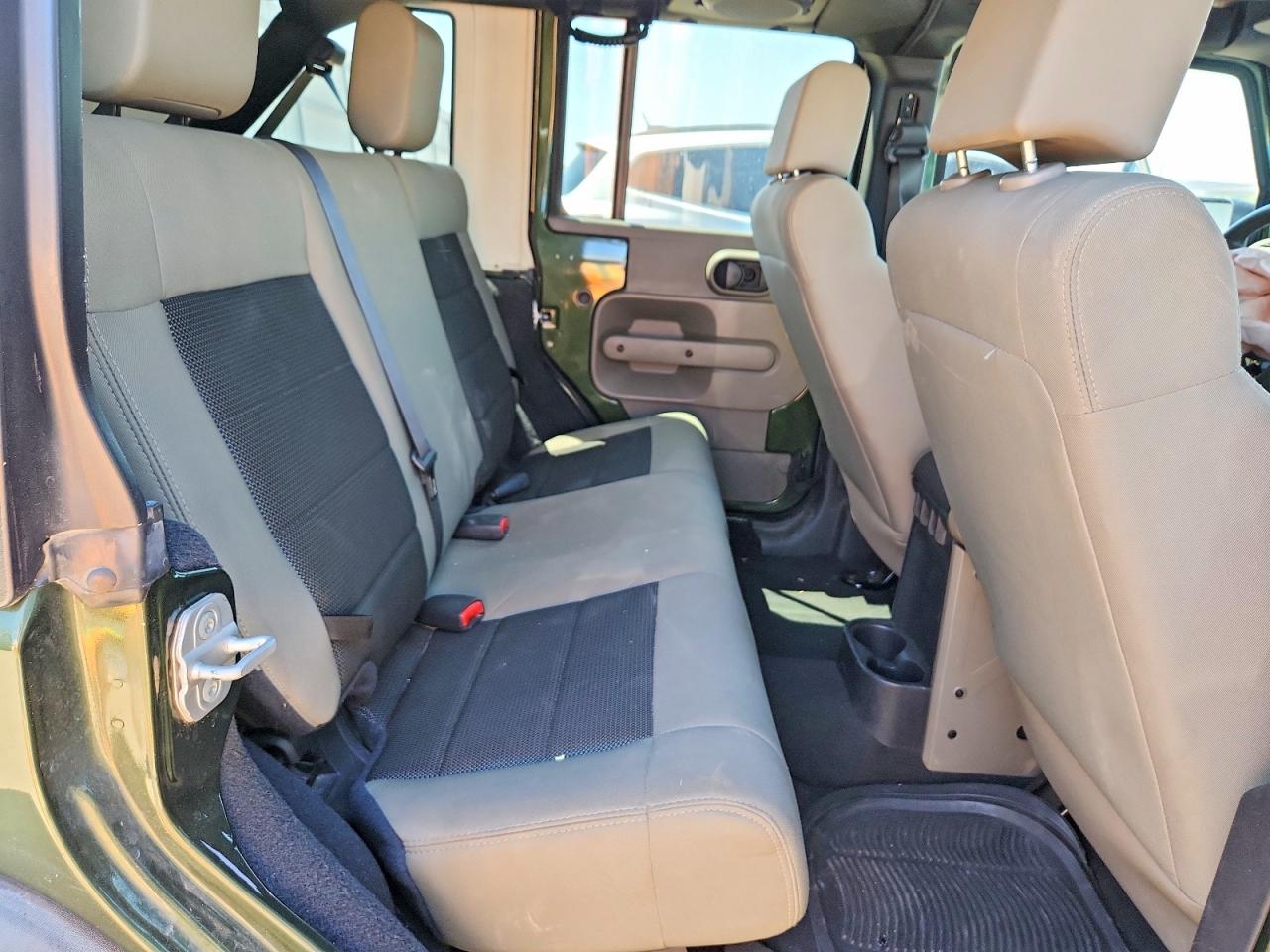 2008 Jeep Wrangler Unlimited X Green vin: 1J4GA39148L548788