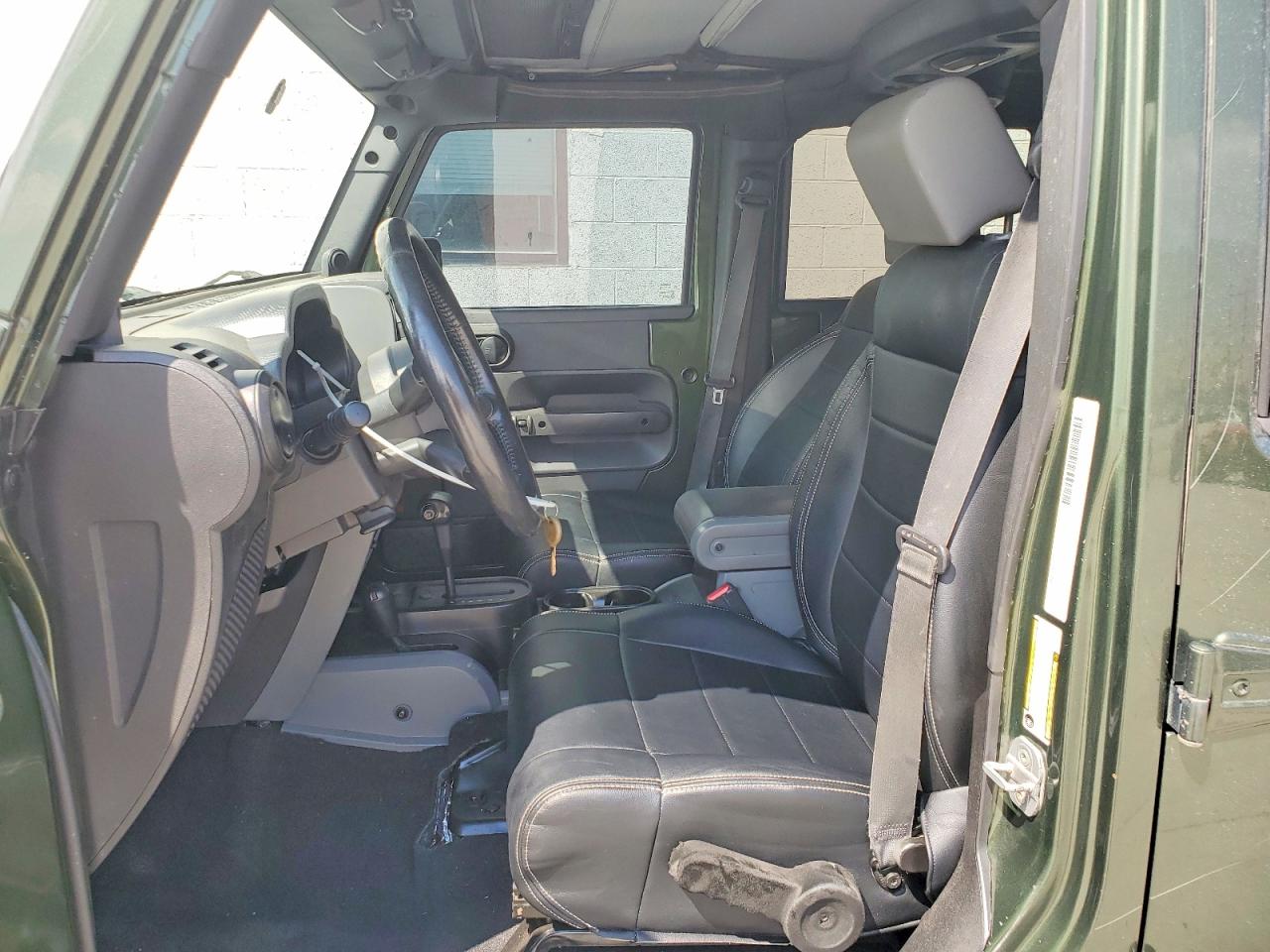 2008 Jeep Wrangler Unlimited X Green vin: 1J4GA39148L598915