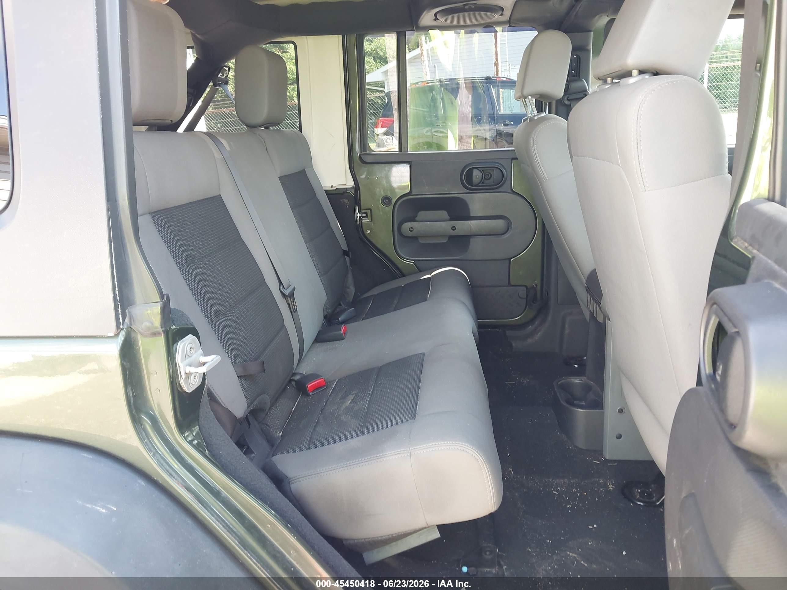 2009 Jeep Wrangler Unlimited X Green vin: 1J4GA39149L711196