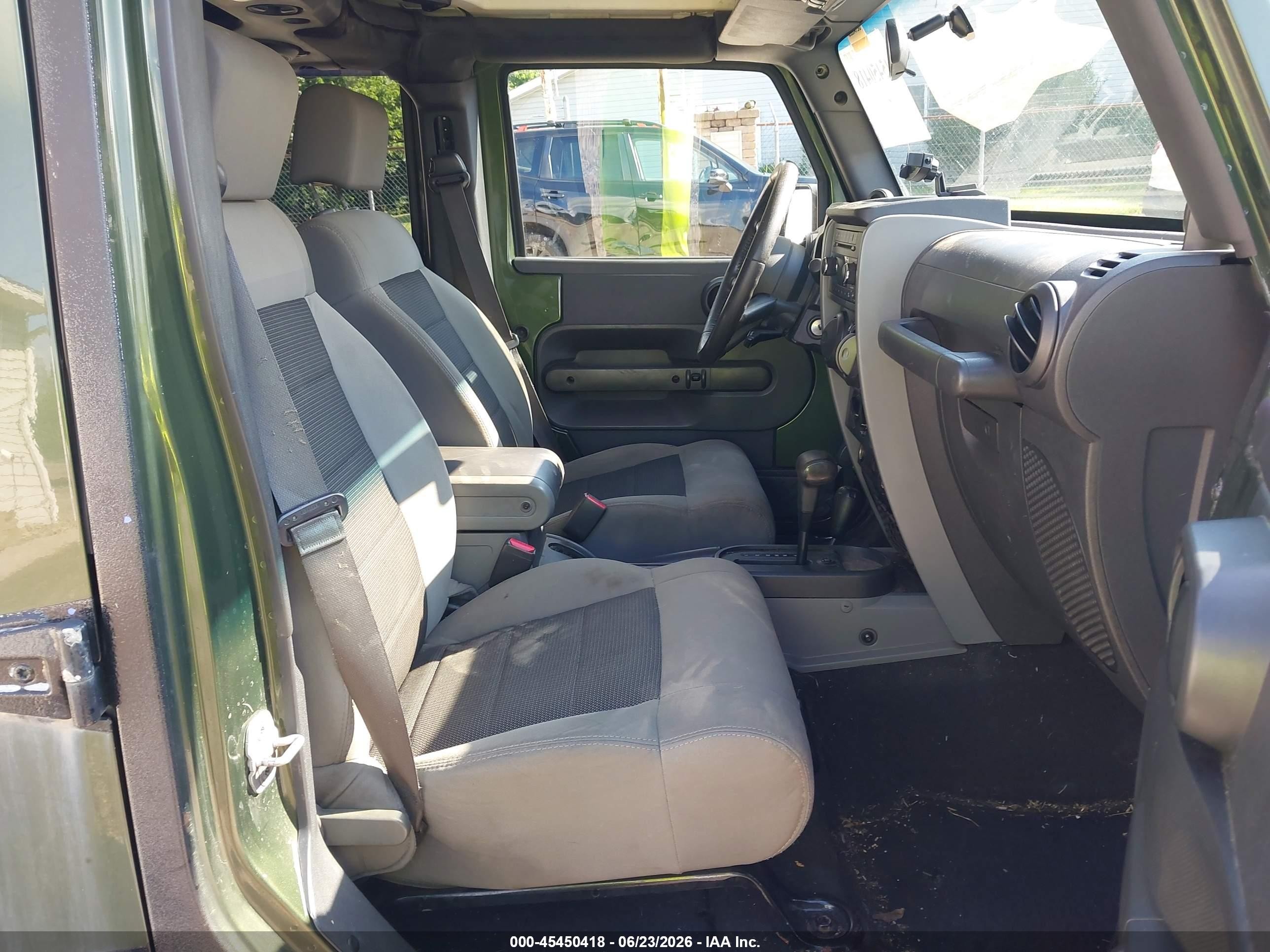 2009 Jeep Wrangler Unlimited X Green vin: 1J4GA39149L711196