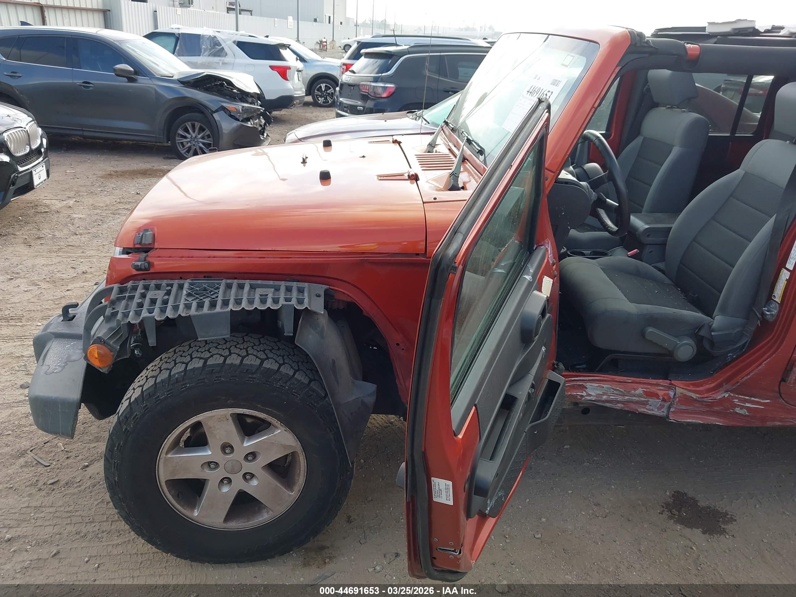 2009 Jeep Wrangler Unlimited X Orange vin: 1J4GA39149L749947