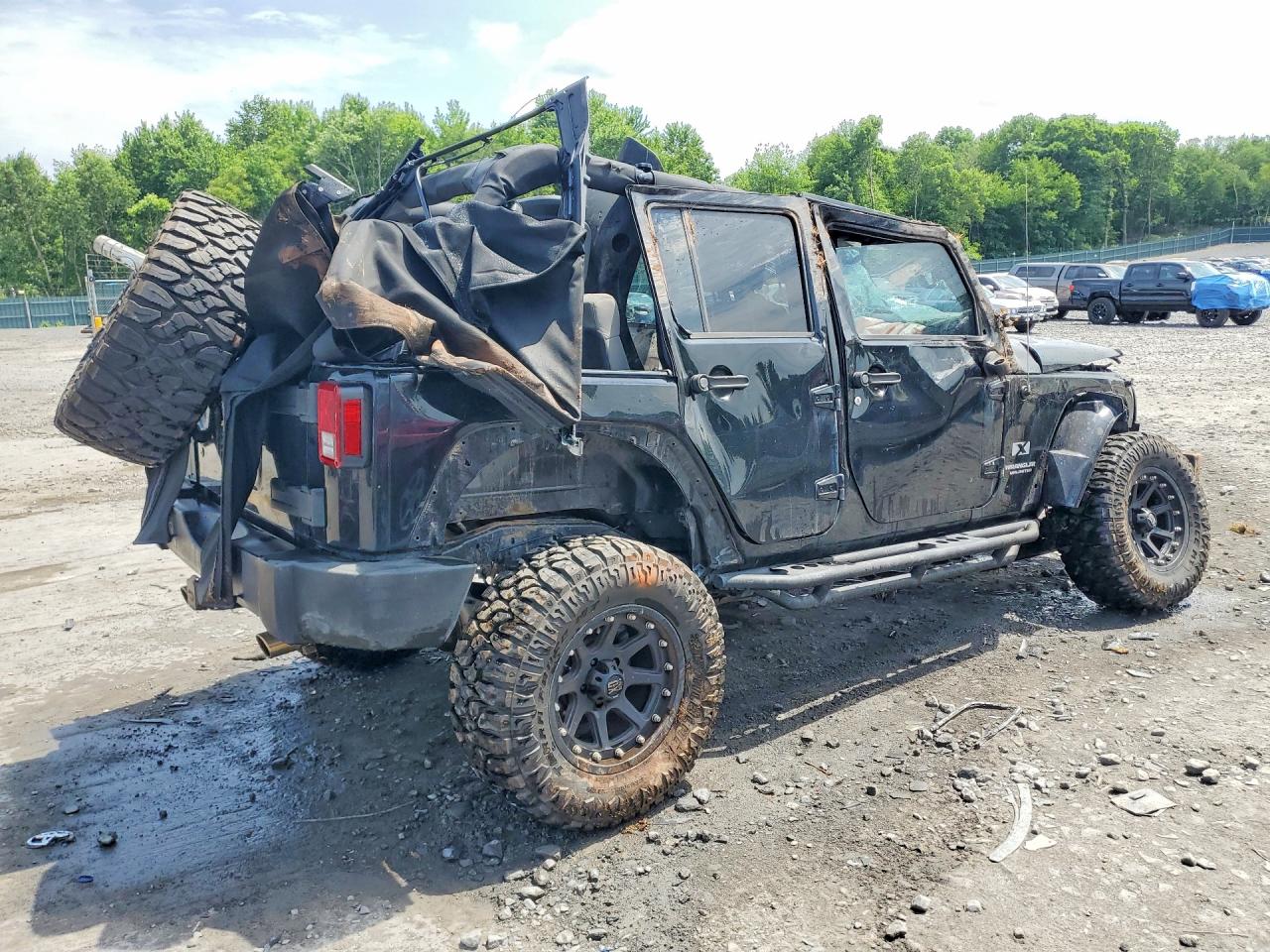 2008 Jeep Wrangler Unlimited X Black vin: 1J4GA39158L653114