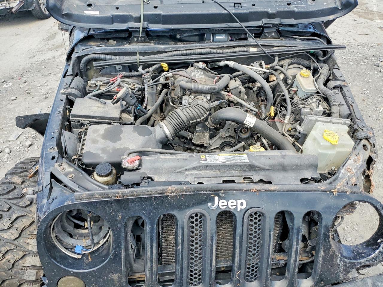 2008 Jeep Wrangler Unlimited X Black vin: 1J4GA39158L653114