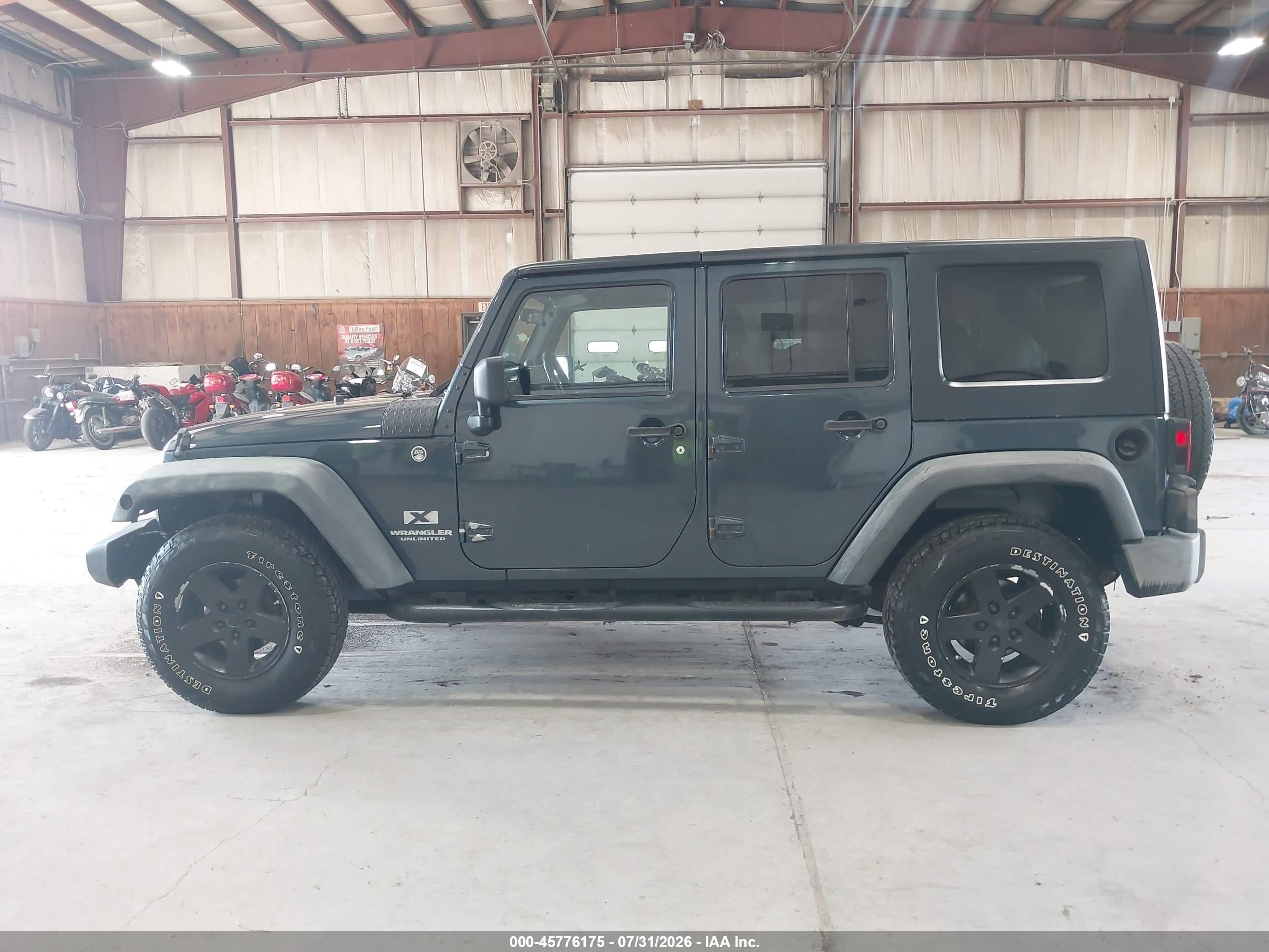 2008 Jeep Wrangler Unlimited X Blue vin: 1J4GA39168L519793