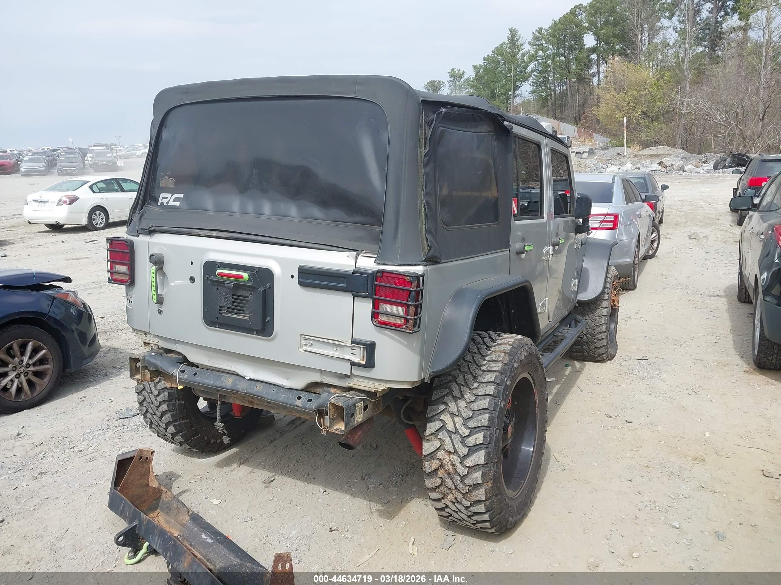 2007 Jeep Wrangler Unlimited X Gray vin: 1J4GA39177L172165