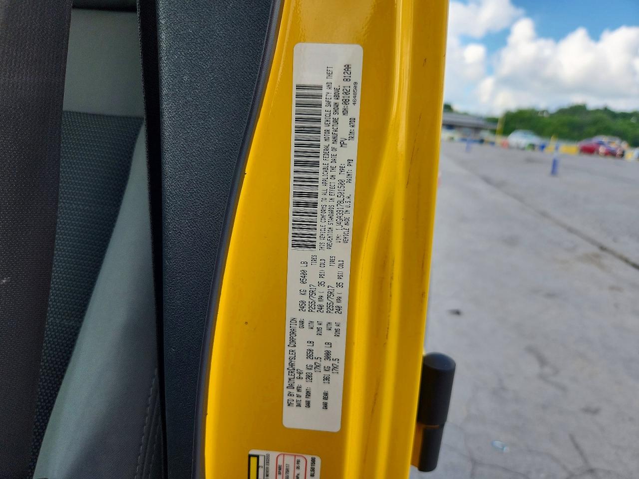 2008 Jeep Wrangler Unlimited X Yellow vin: 1J4GA39178L501500