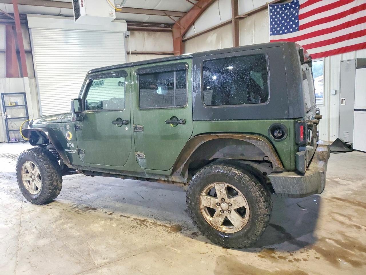 2008 Jeep Wrangler Unlimited X Green vin: 1J4GA39178L621054