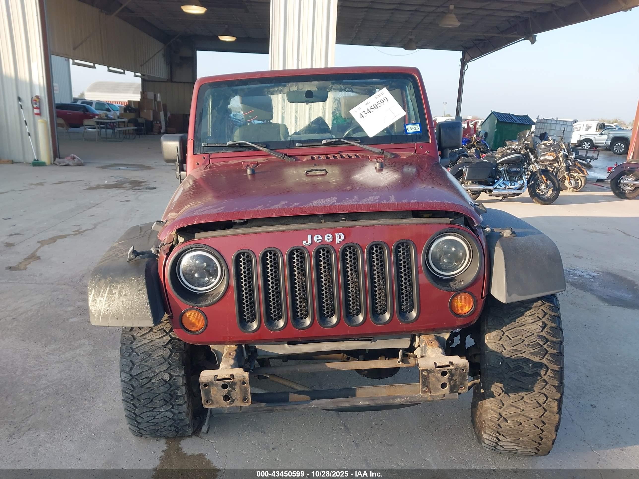 2007 Jeep Wrangler Unlimited X Темно-бордовый vin: 1J4GA39187L140227