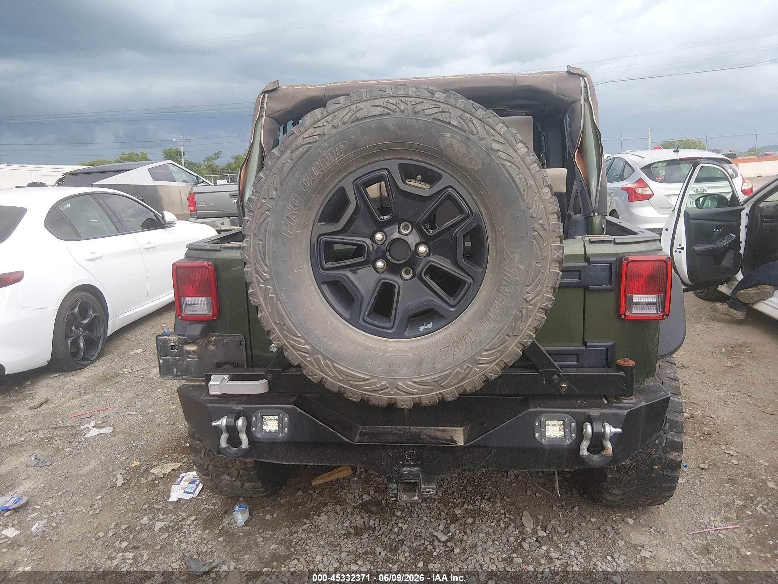 2008 Jeep Wrangler Unlimited X Green vin: 1J4GA39188L523196