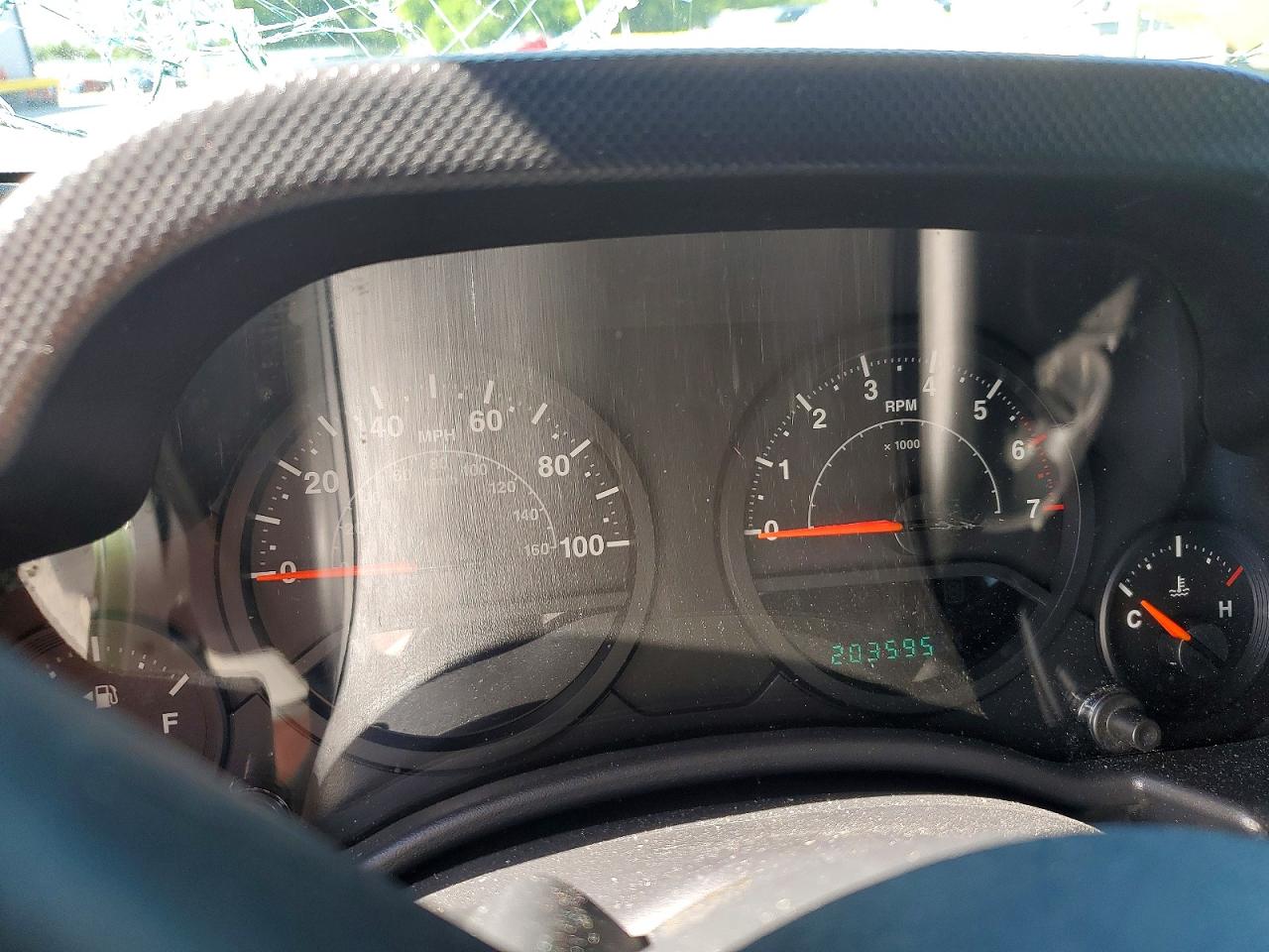 2008 Jeep Wrangler Unlimited X Green vin: 1J4GA39188L564184