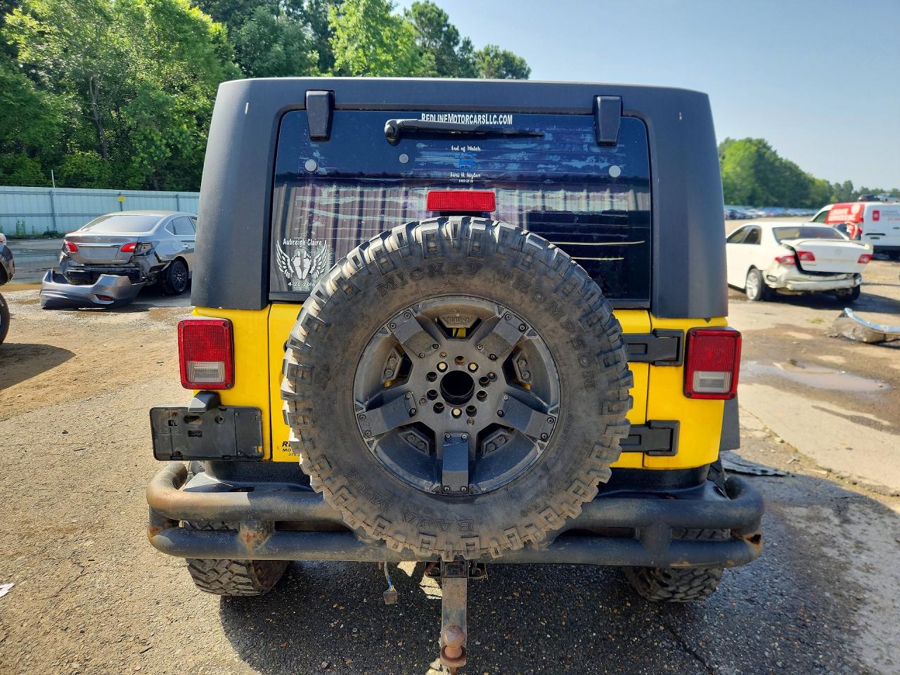 2008 Jeep Wrangler Unlimited X Yellow vin: 1J4GA39188L650515