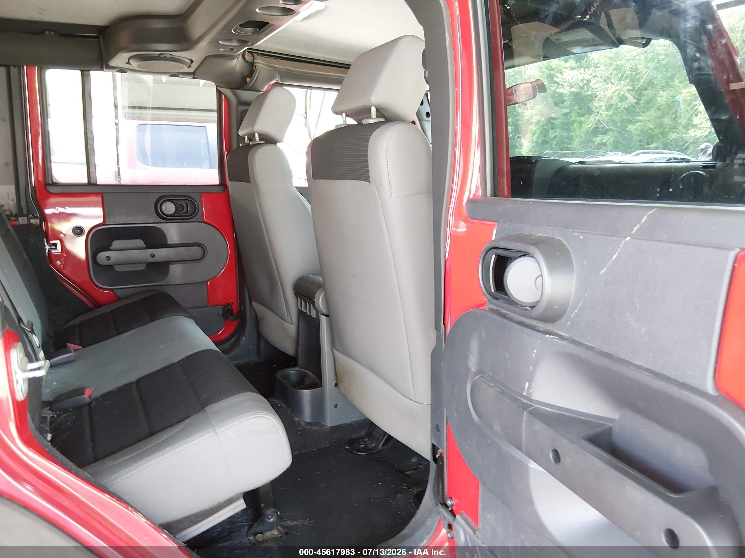 2007 Jeep Wrangler Unlimited X Red vin: 1J4GA39197L140303