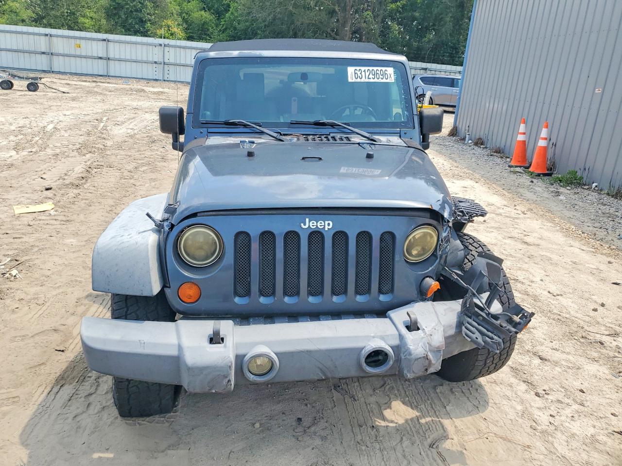 2007 Jeep Wrangler X Charcoal vin: 1J4GA39197L172541