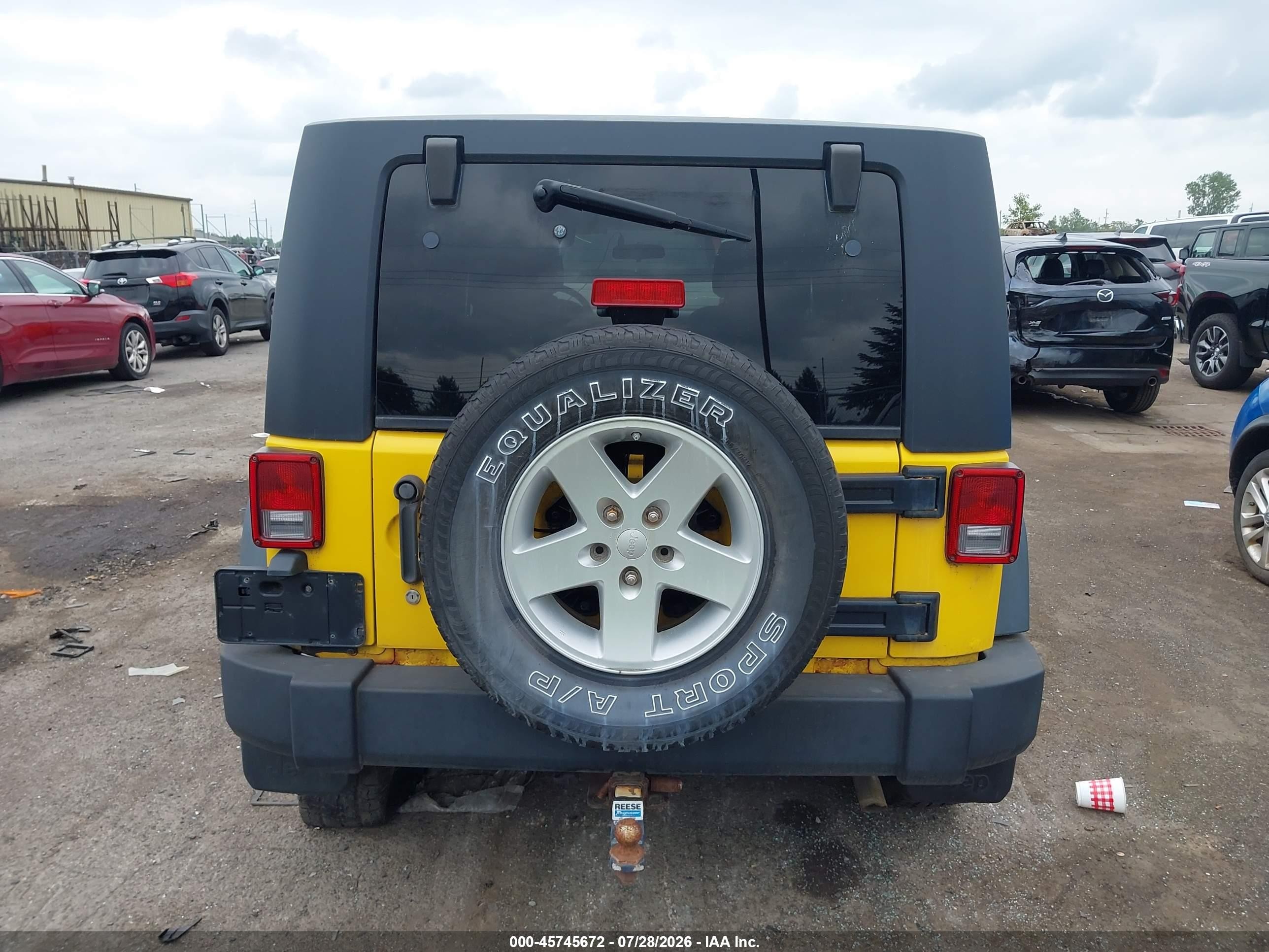 2008 Jeep Wrangler Unlimited X Yellow vin: 1J4GA39198L519447