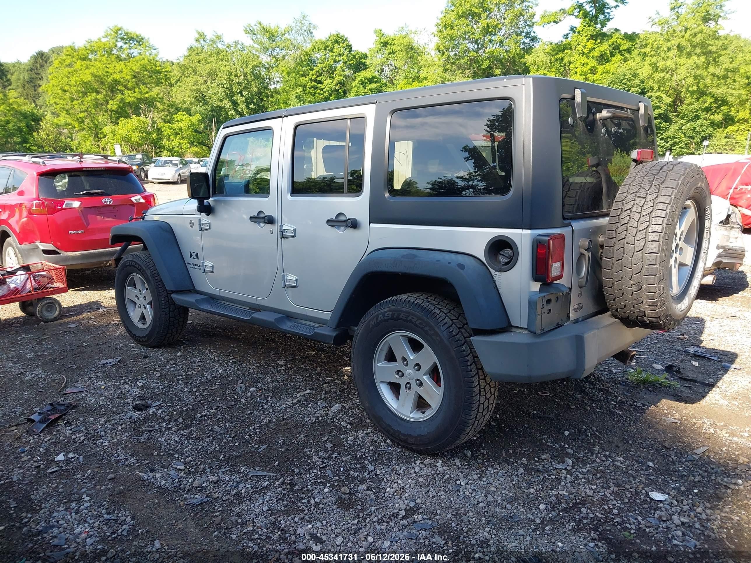 2008 Jeep Wrangler Unlimited X Gray vin: 1J4GA39198L617782