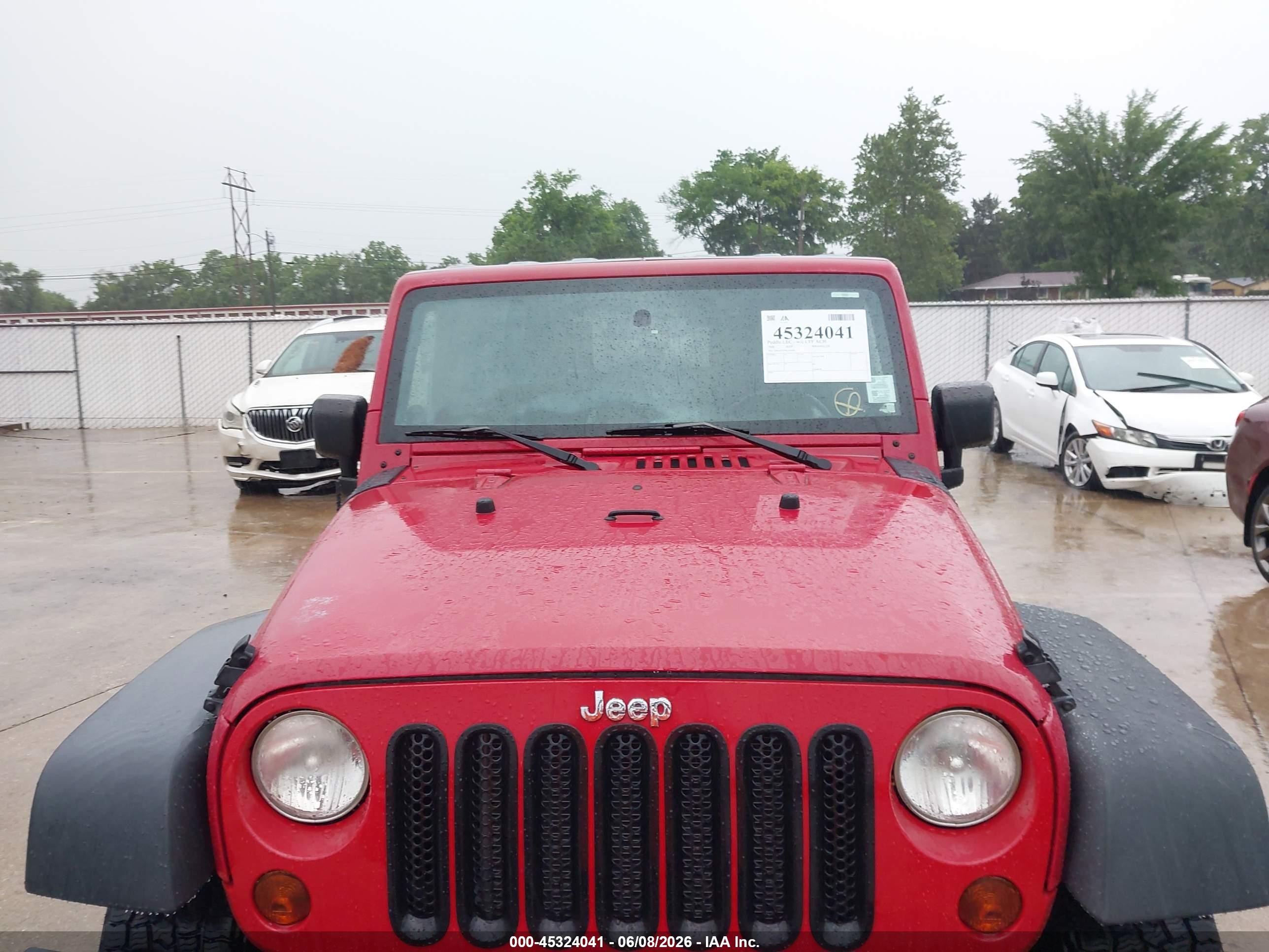 2008 Jeep Wrangler Unlimited X Красный vin: 1J4GA39198L636400