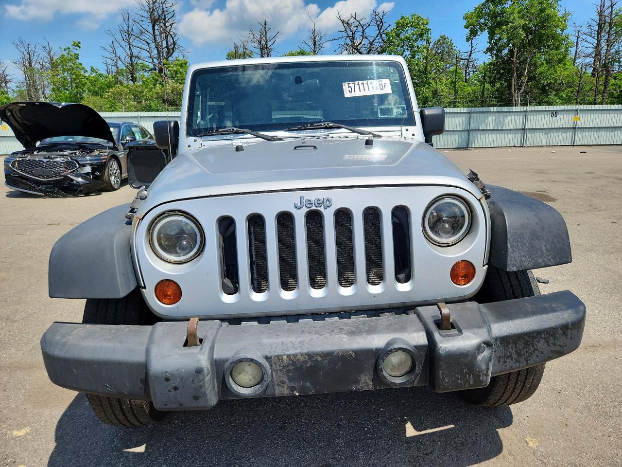 2008 Jeep Wrangler Unlimited X Silver vin: 1J4GA39198L640303