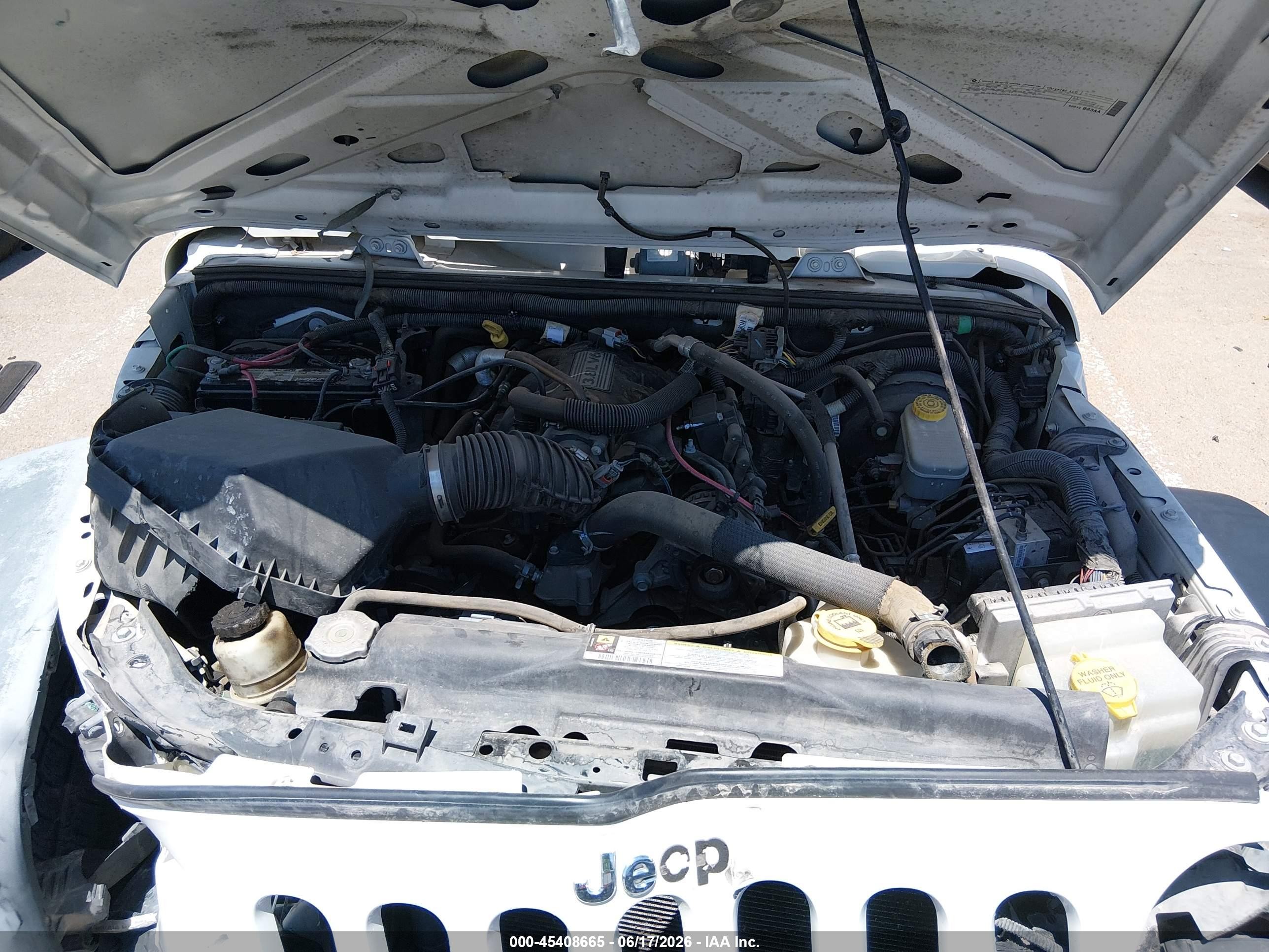 2009 Jeep Wrangler Unlimited X White vin: 1J4GA39199L736174