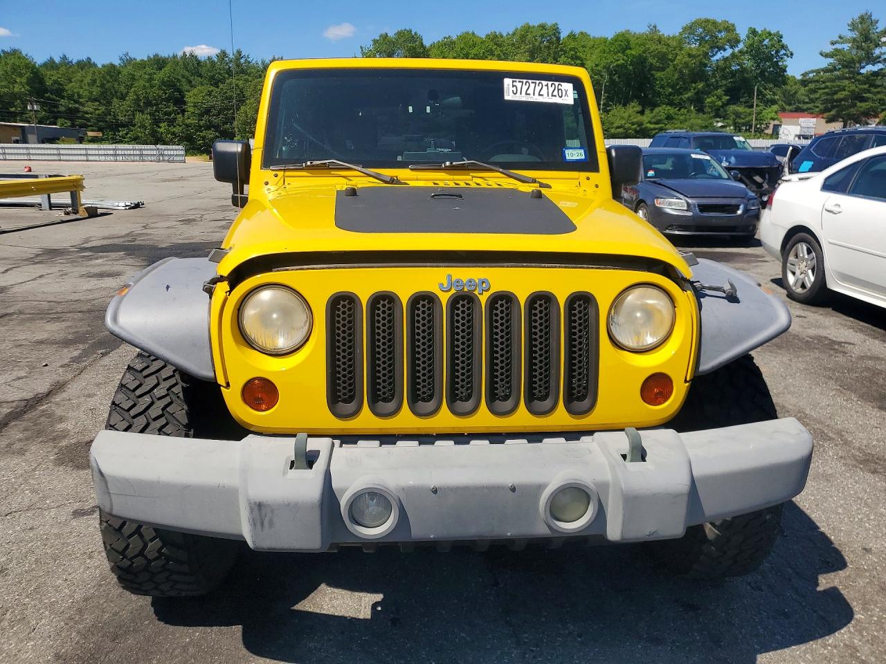 2009 Jeep Wrangler Unlimited X Yellow vin: 1J4GA39199L767716
