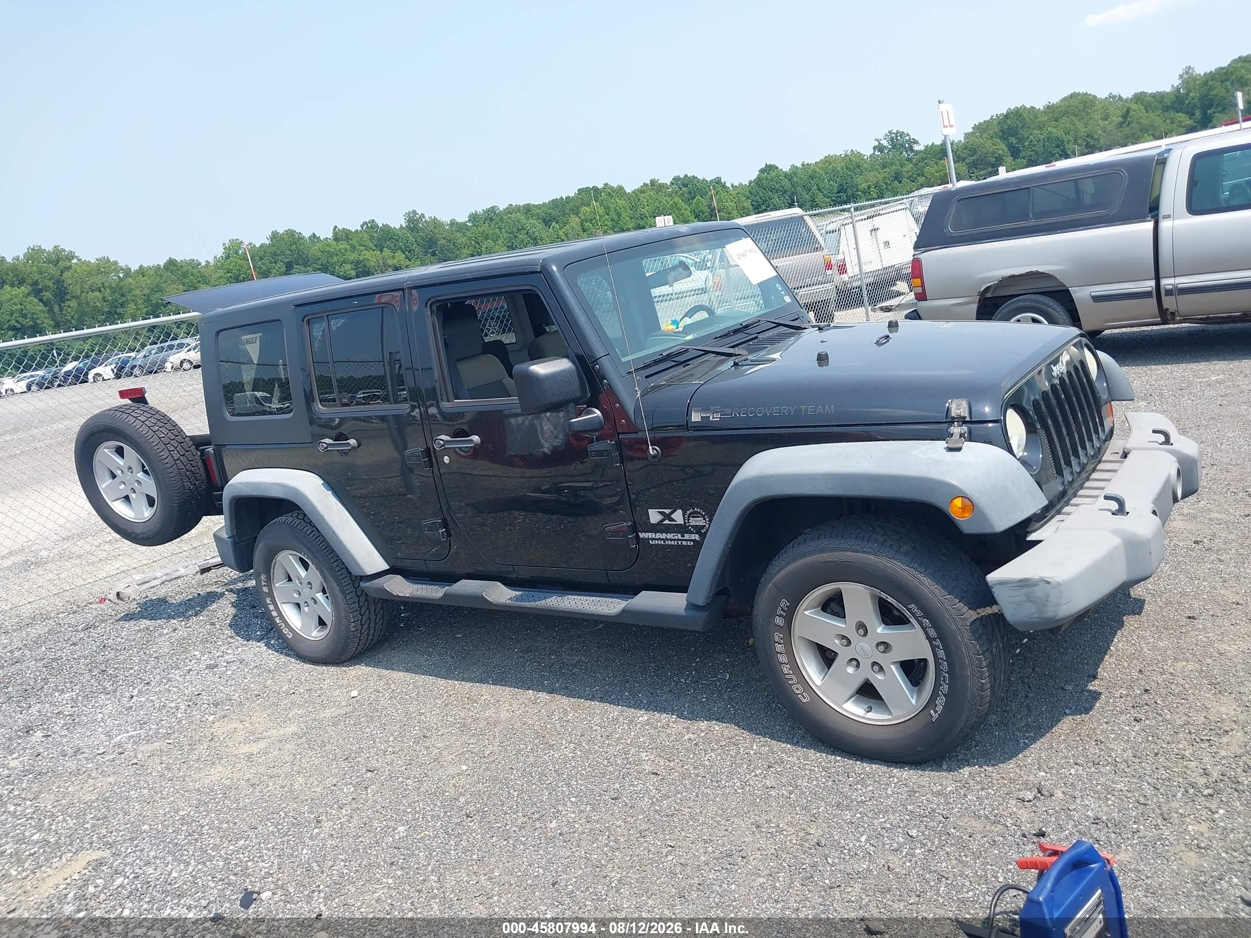 2009 Jeep Wrangler Unlimited X Black vin: 1J4GA39199L773063