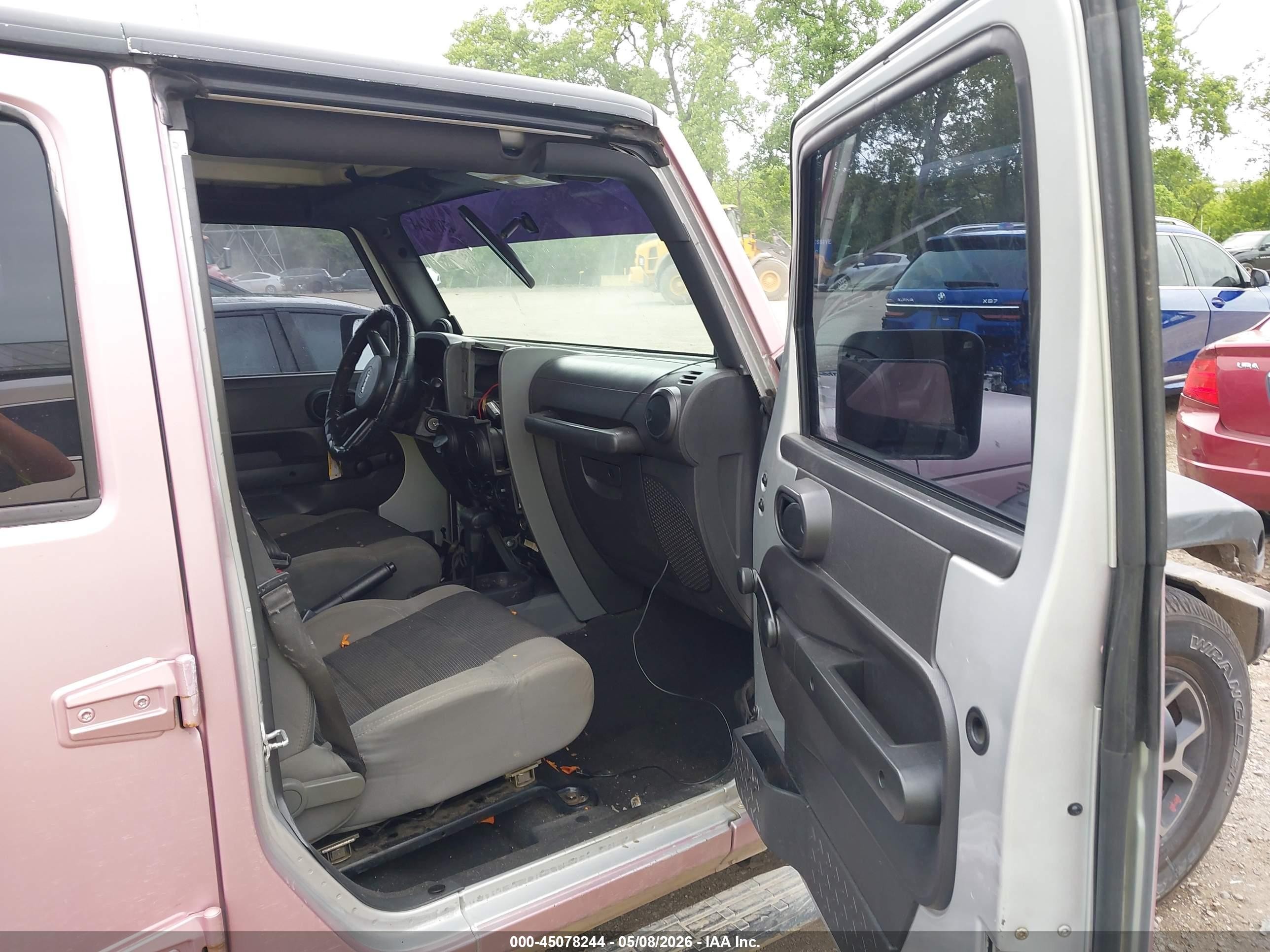 2007 Jeep Wrangler Unlimited X Розовый vin: 1J4GA391X7L171916