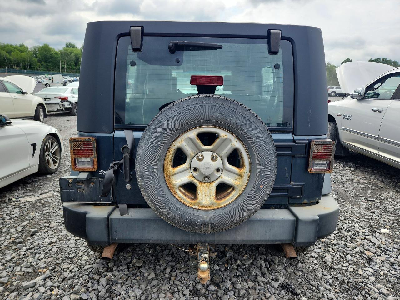 2007 Jeep Wrangler X Blue vin: 1J4GA391X7L207782