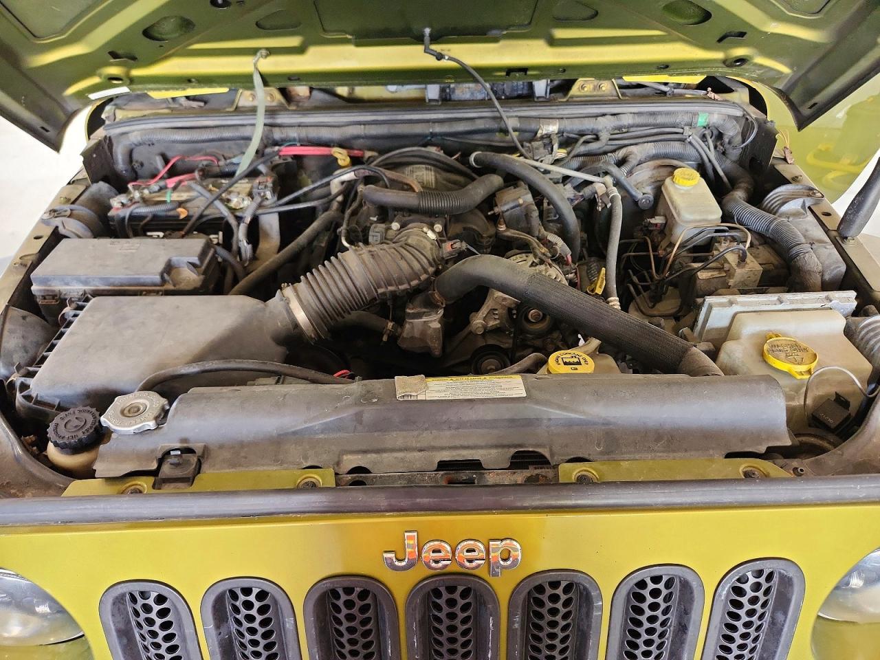 2008 Jeep Wrangler Unlimited X Green vin: 1J4GA391X8L529078